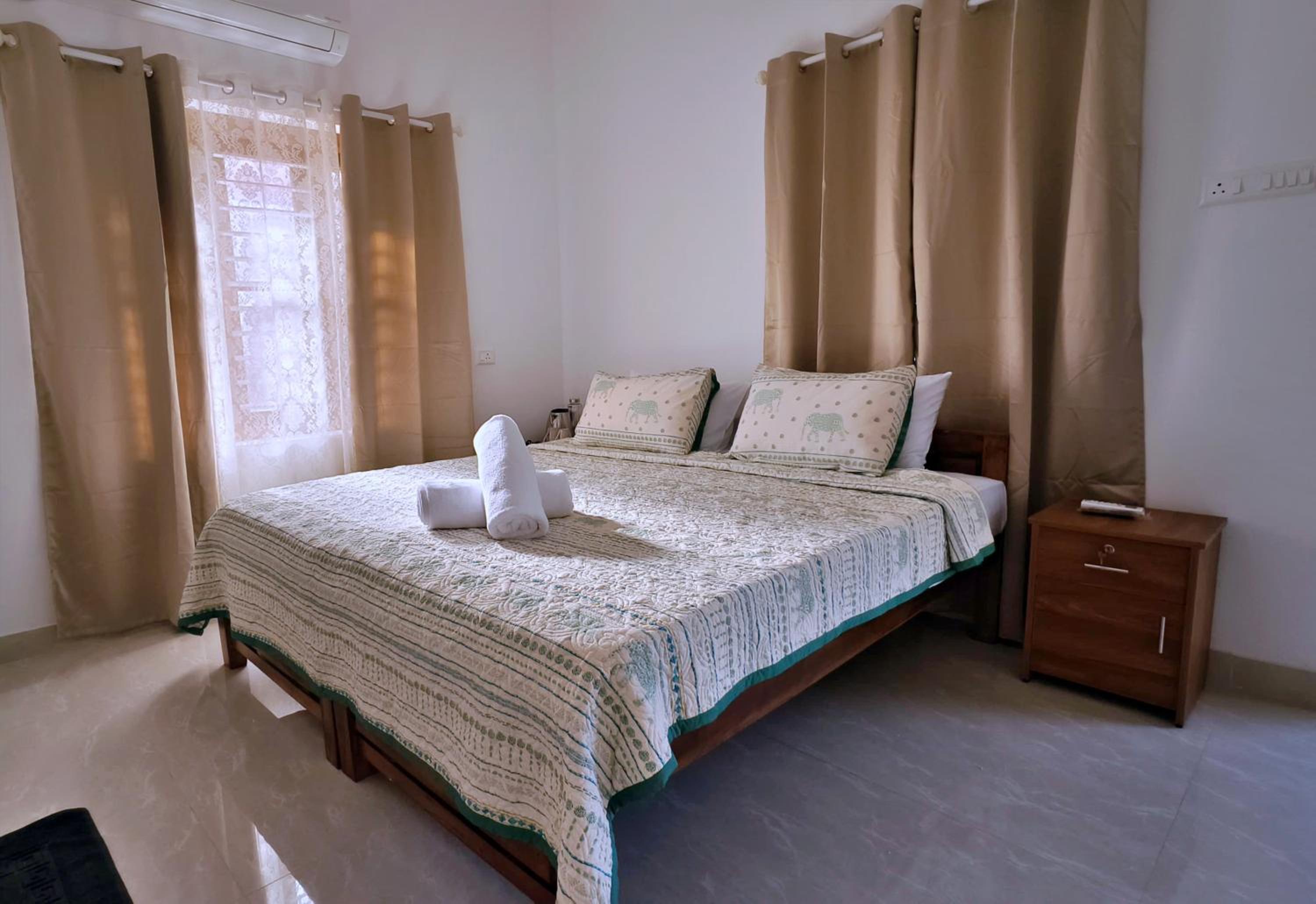 Standard Double Room - Photo 6