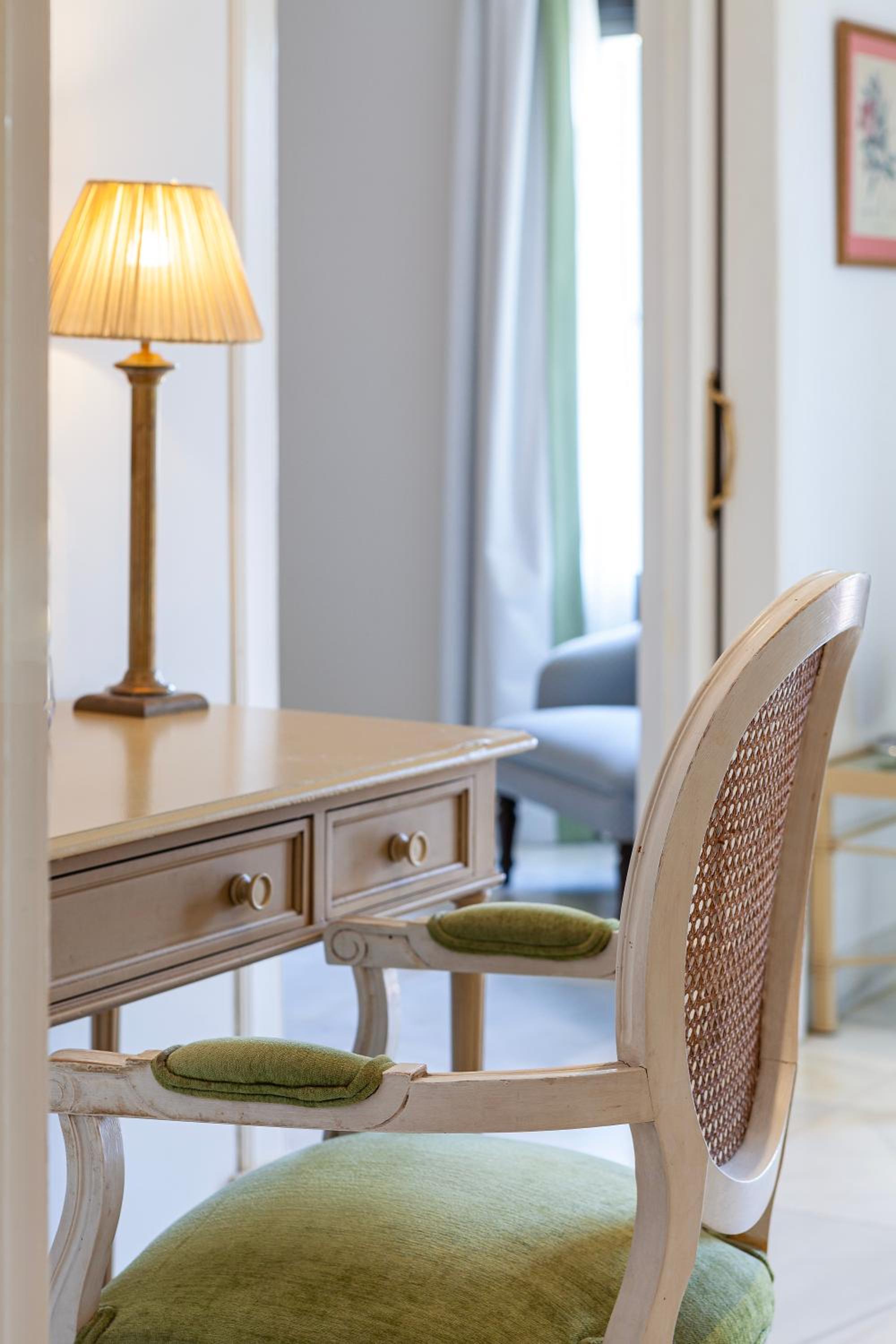 Junior Suite - Photo 1