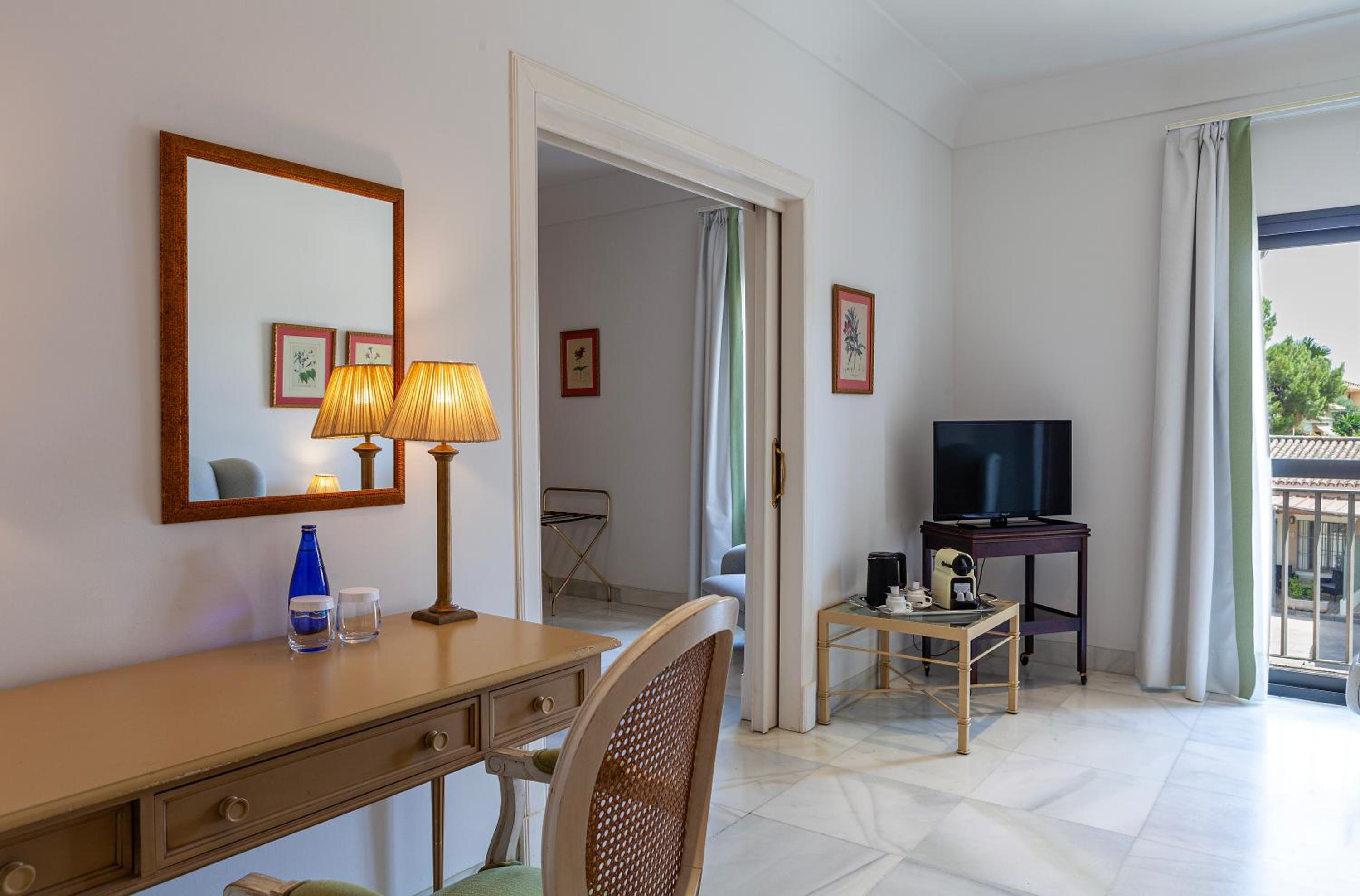 Junior Suite - Photo 3