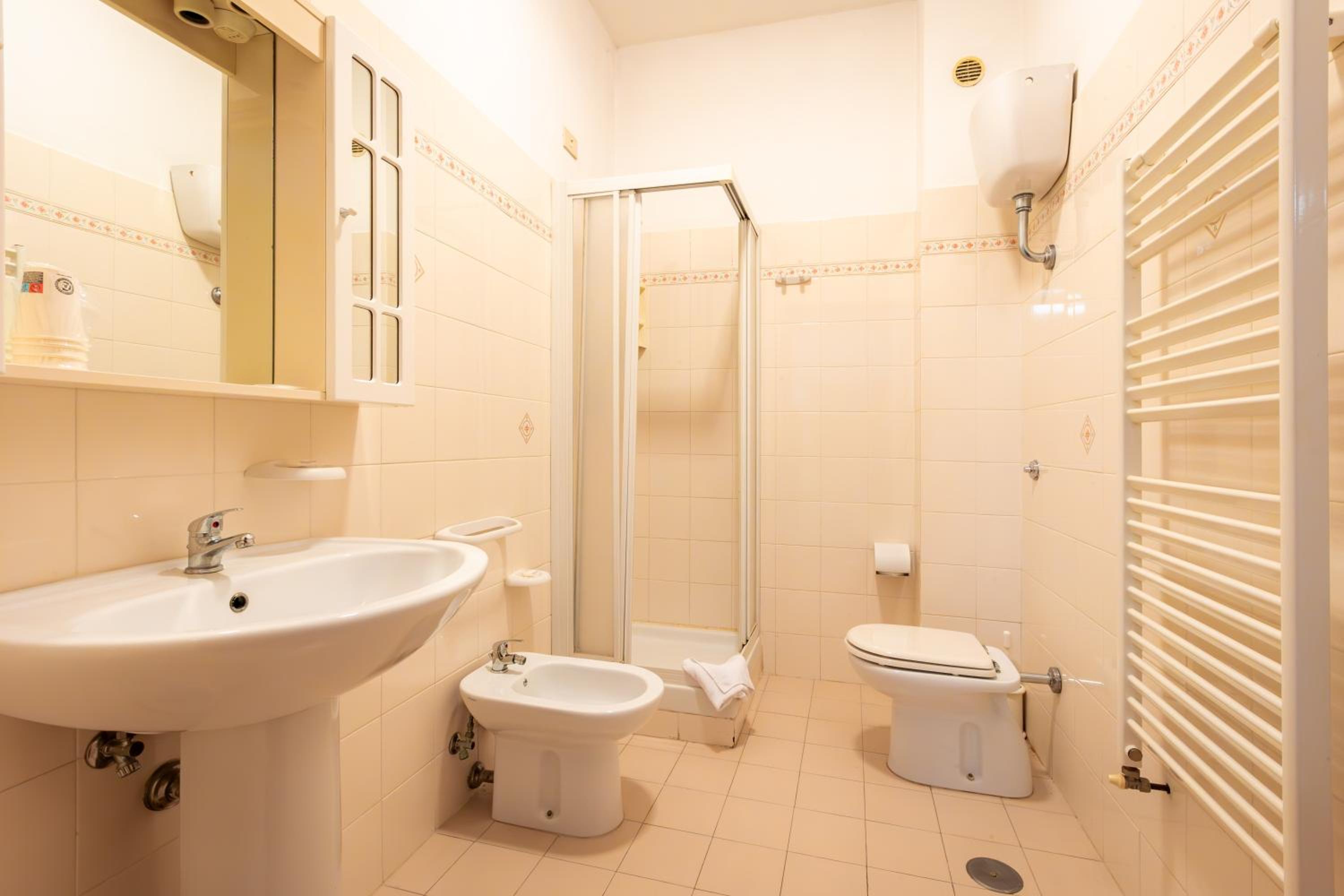 Large Double Room