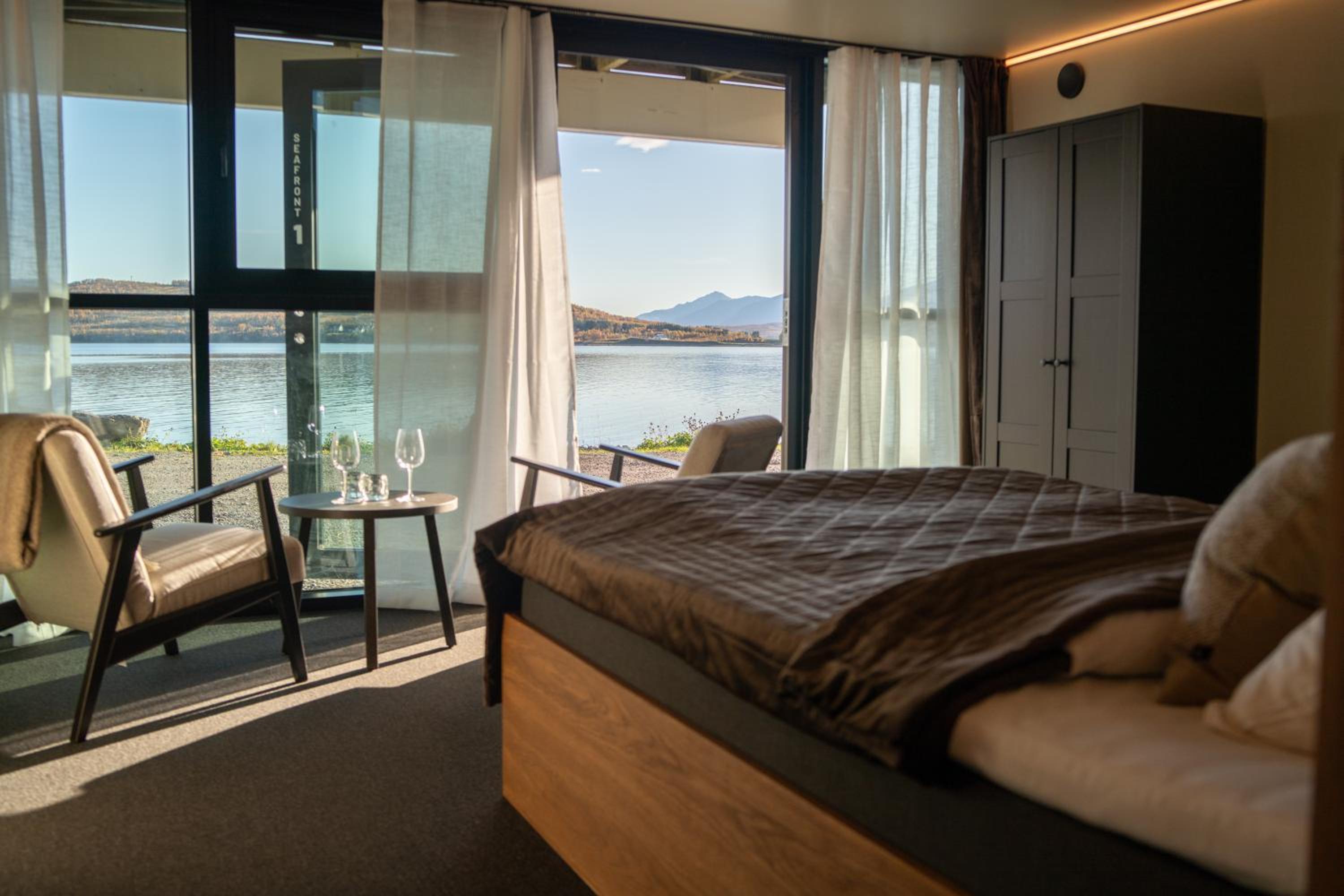 Seafront Apartment  photo 1