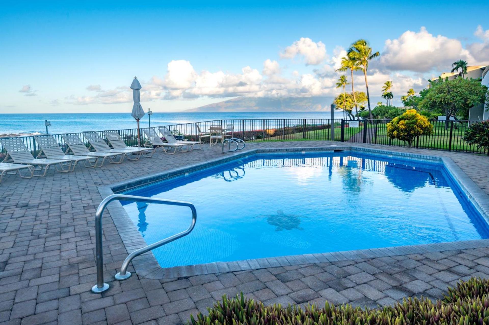 KBM Resorts   FREE CAR   Napili Point   Stunning Ocean view   Gorgeous 2-Bedroom Condo NAP-C42 photo 2