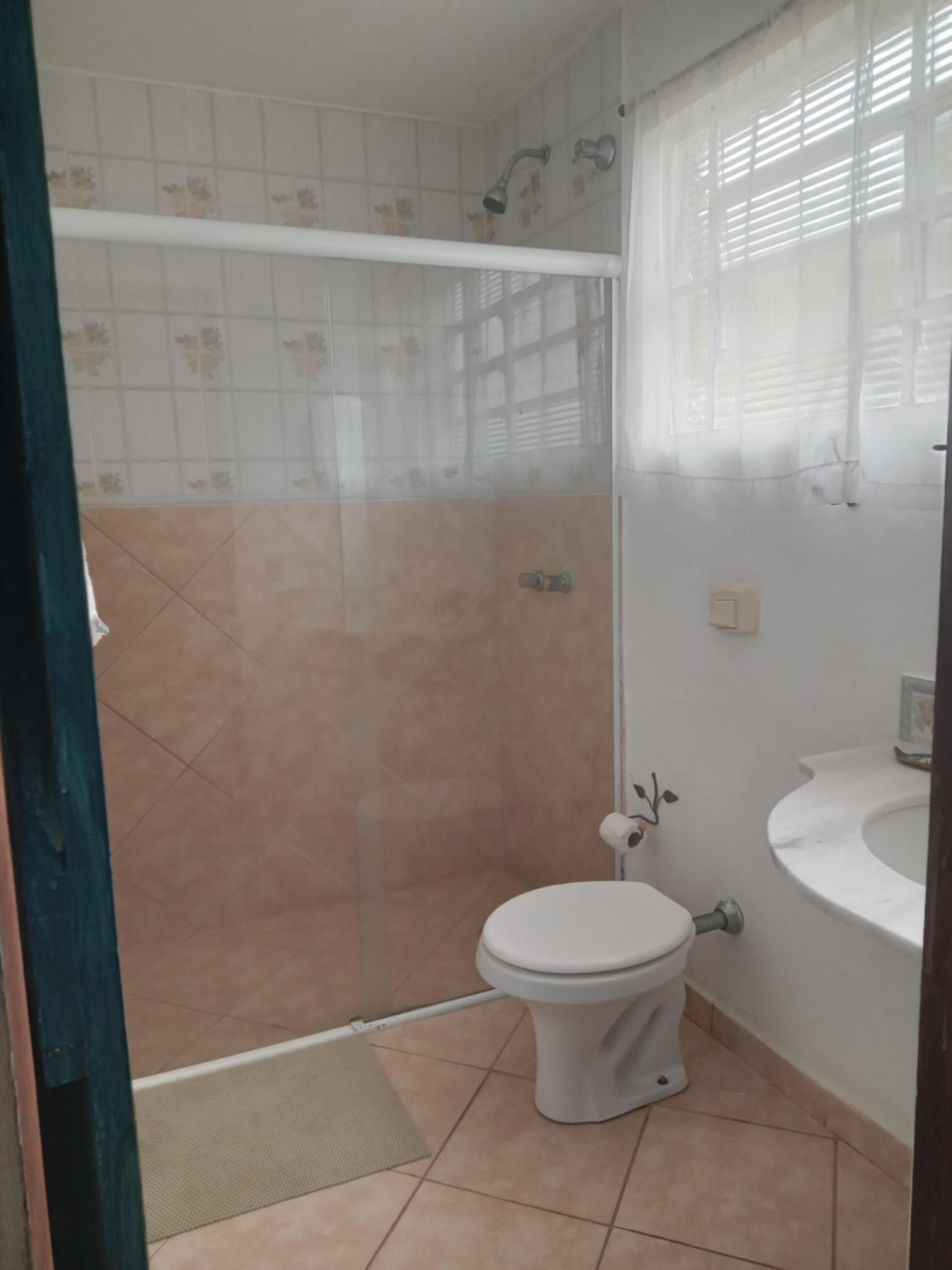 Double Room - Photo 6