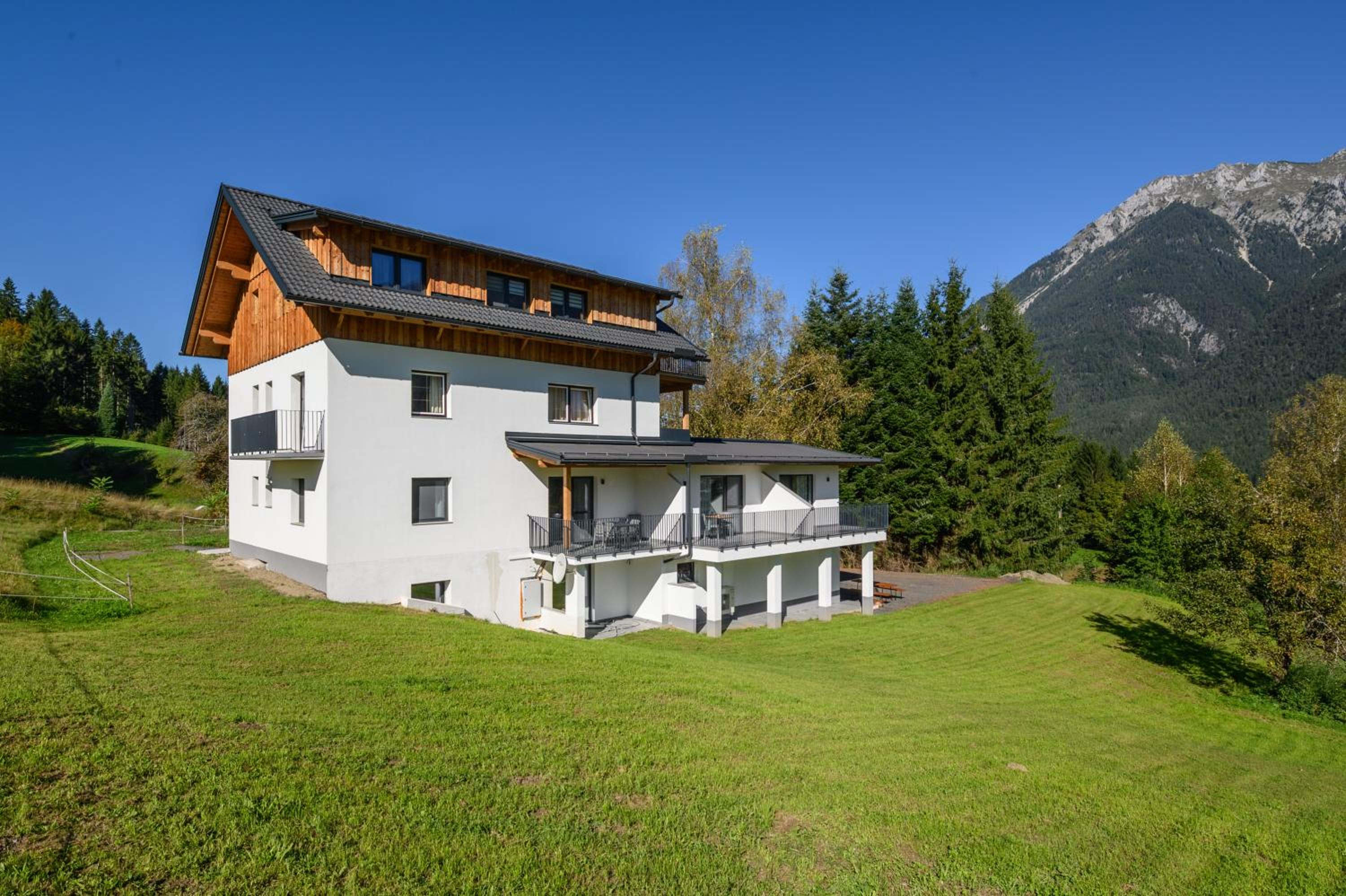 Apartment with View and Balcony photo 1