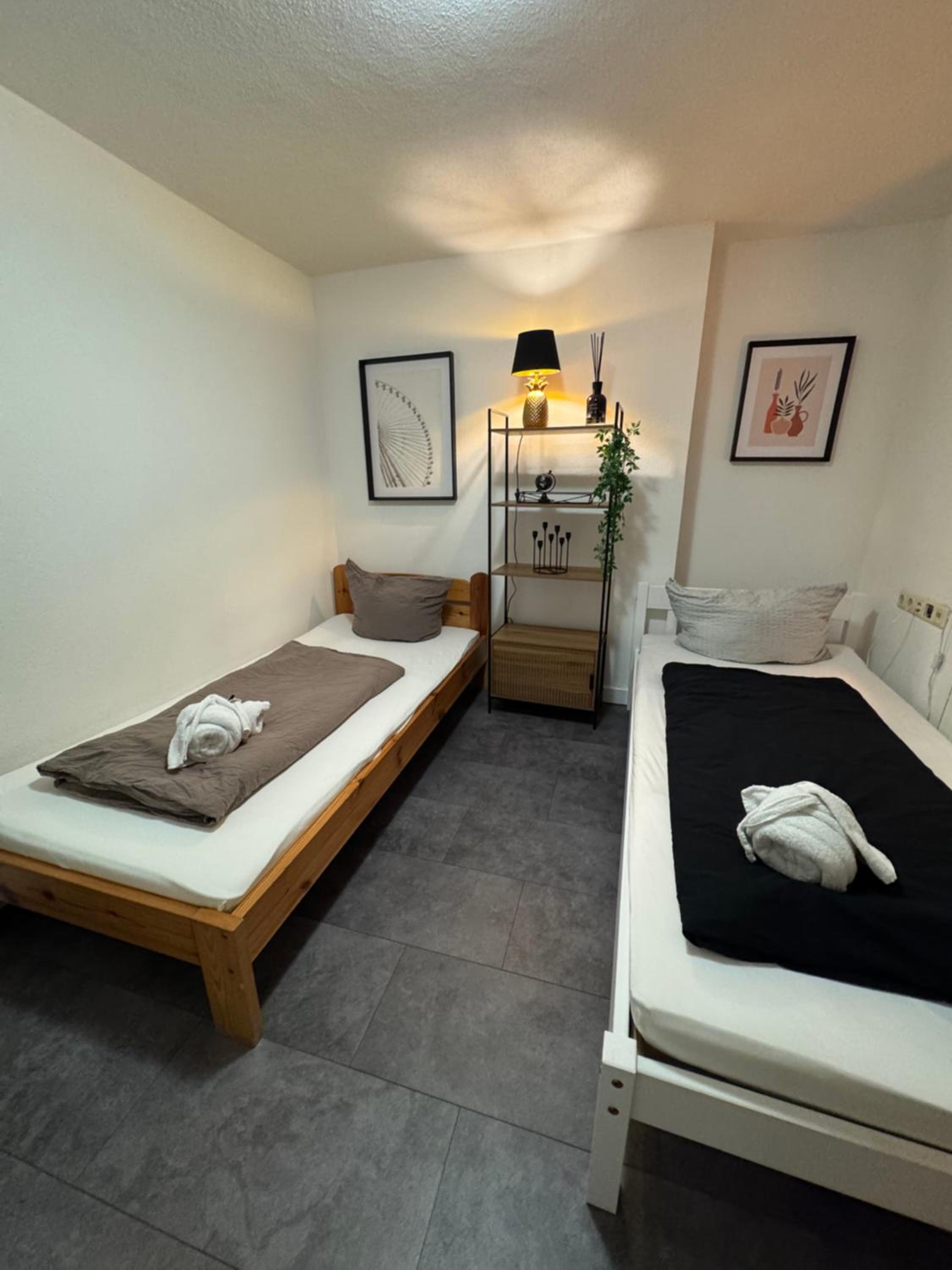 Standard Double Room with Shared Bathroom photo 2