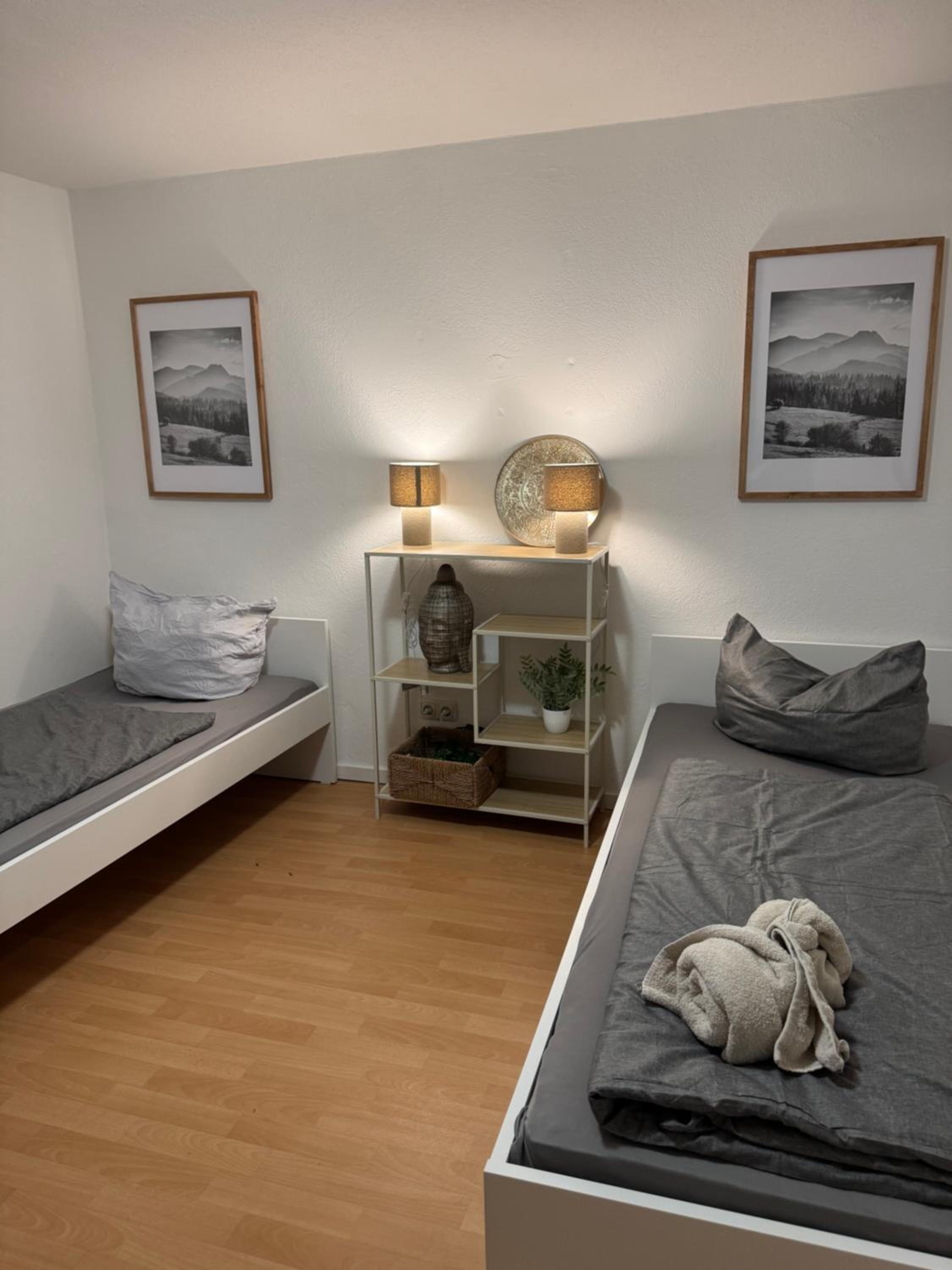 Standard Double Room with Shared Bathroom photo 2
