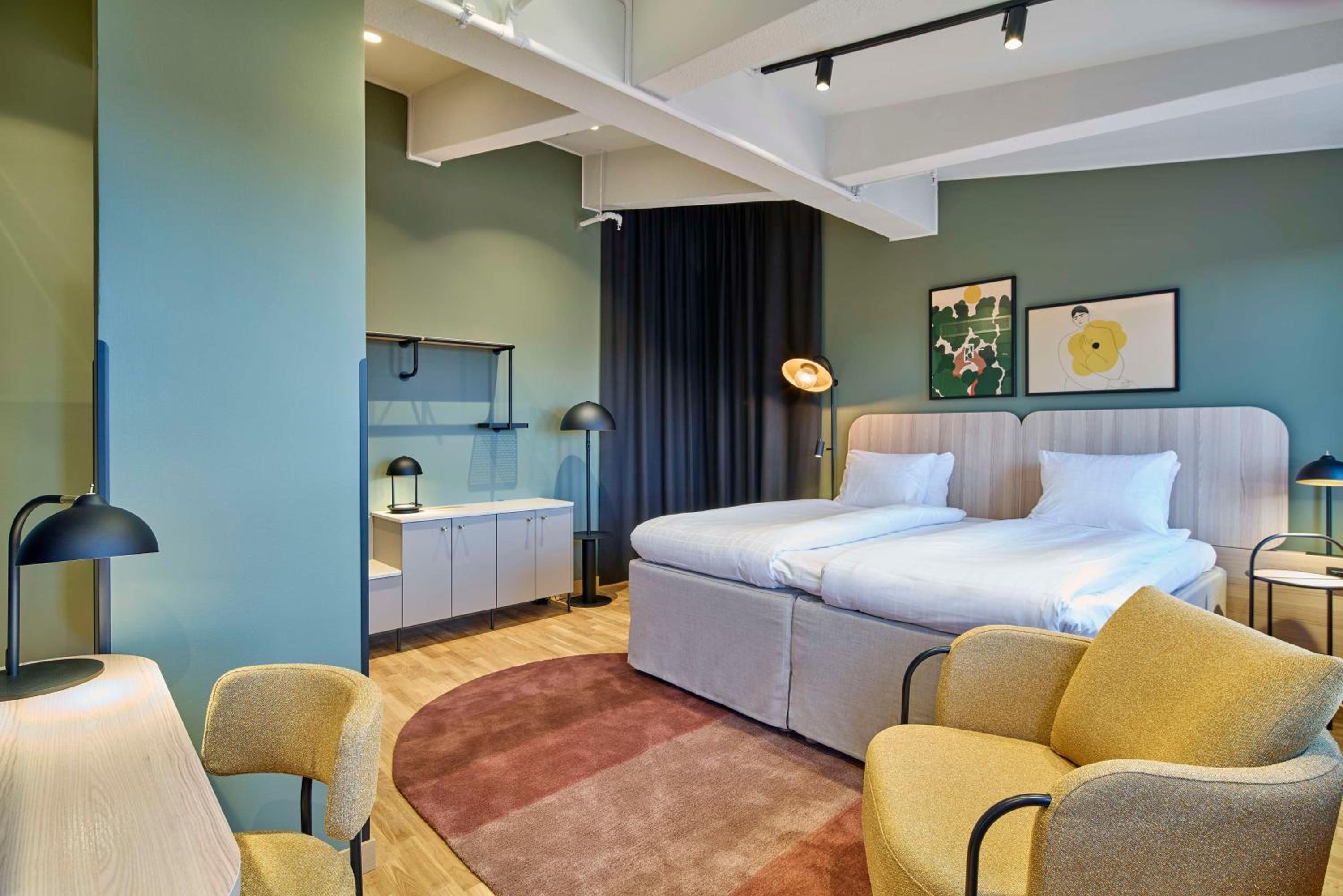 King Superior Plus Room - Photo 3