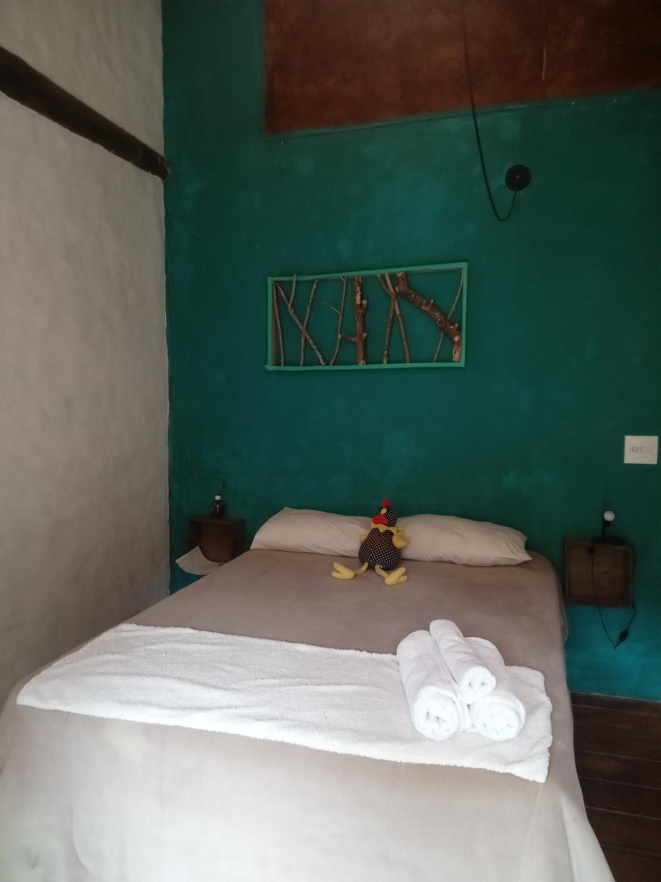 Suite with Balcony - Photo 17