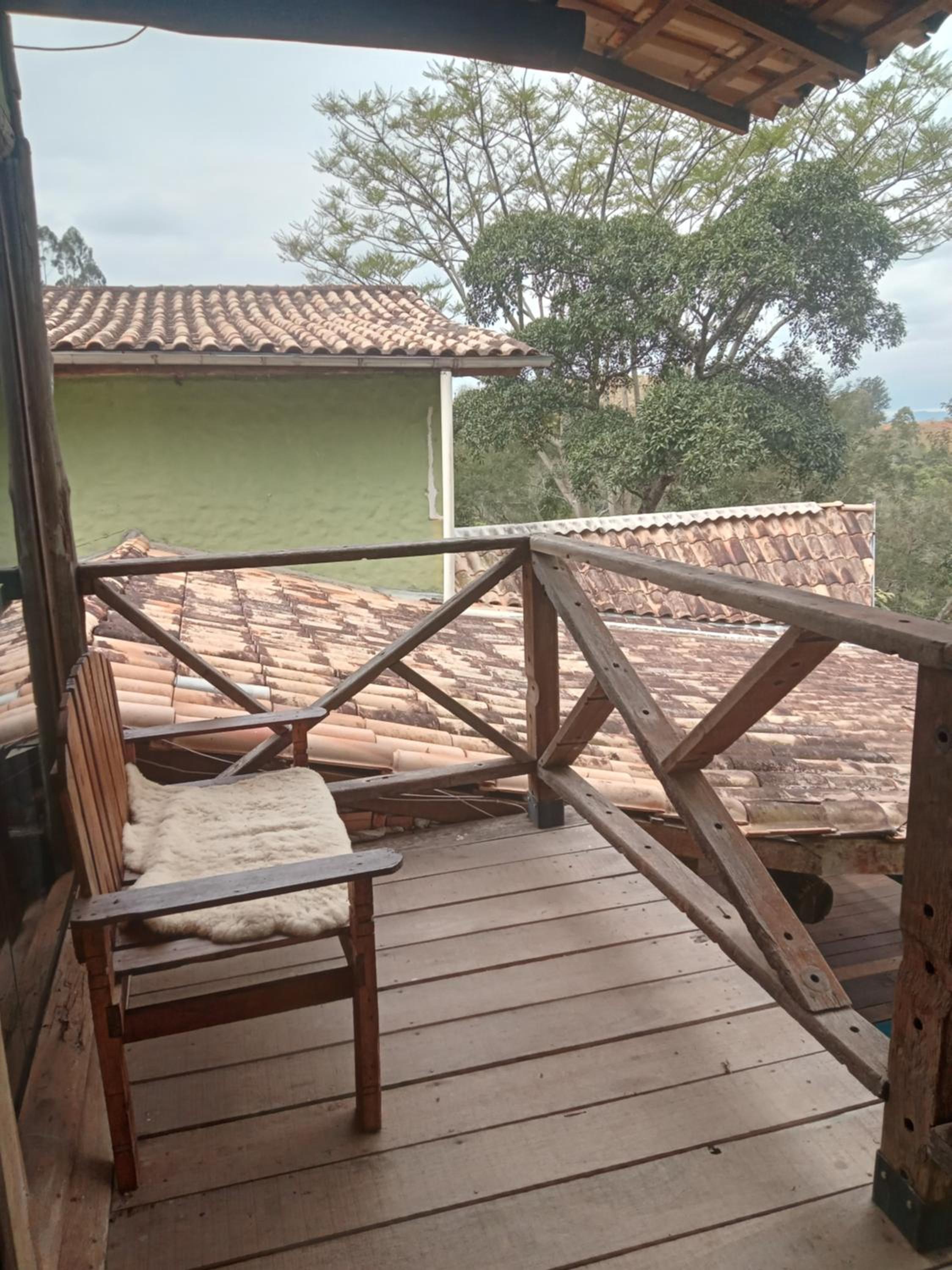 Suite with Balcony - Photo 2