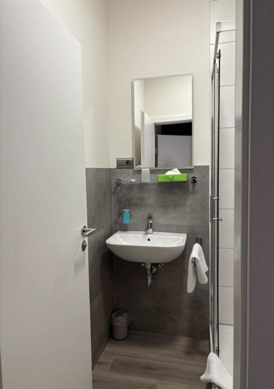 Deluxe Single Room photo 3