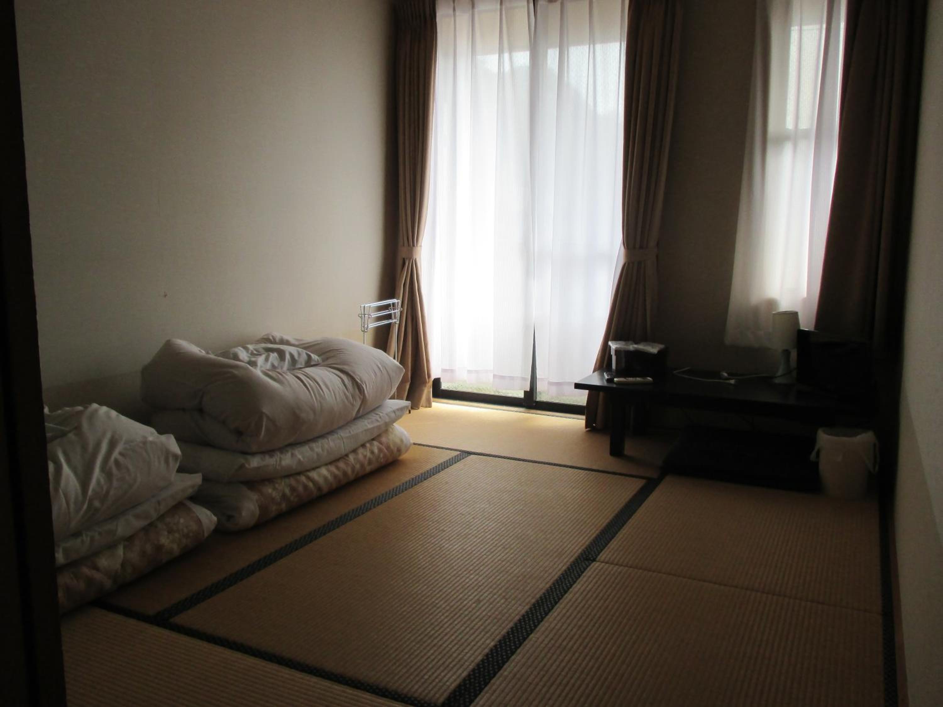 Japanese-Style Quadruple Room photo 3