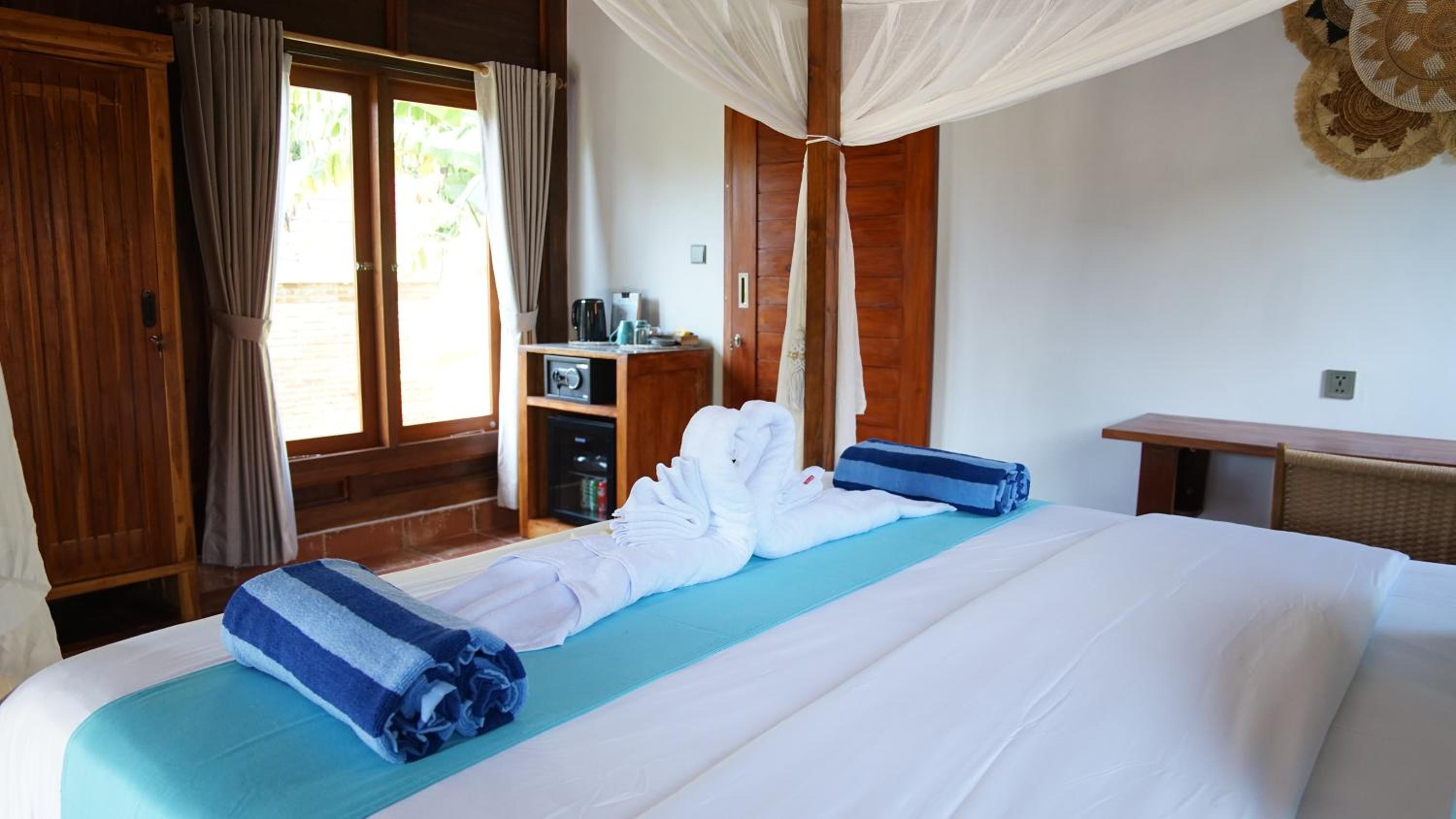 Deluxe Double Room with Bath