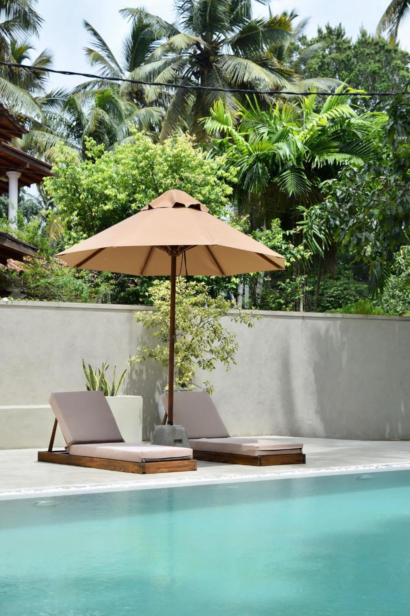 Double Room with Pool View
