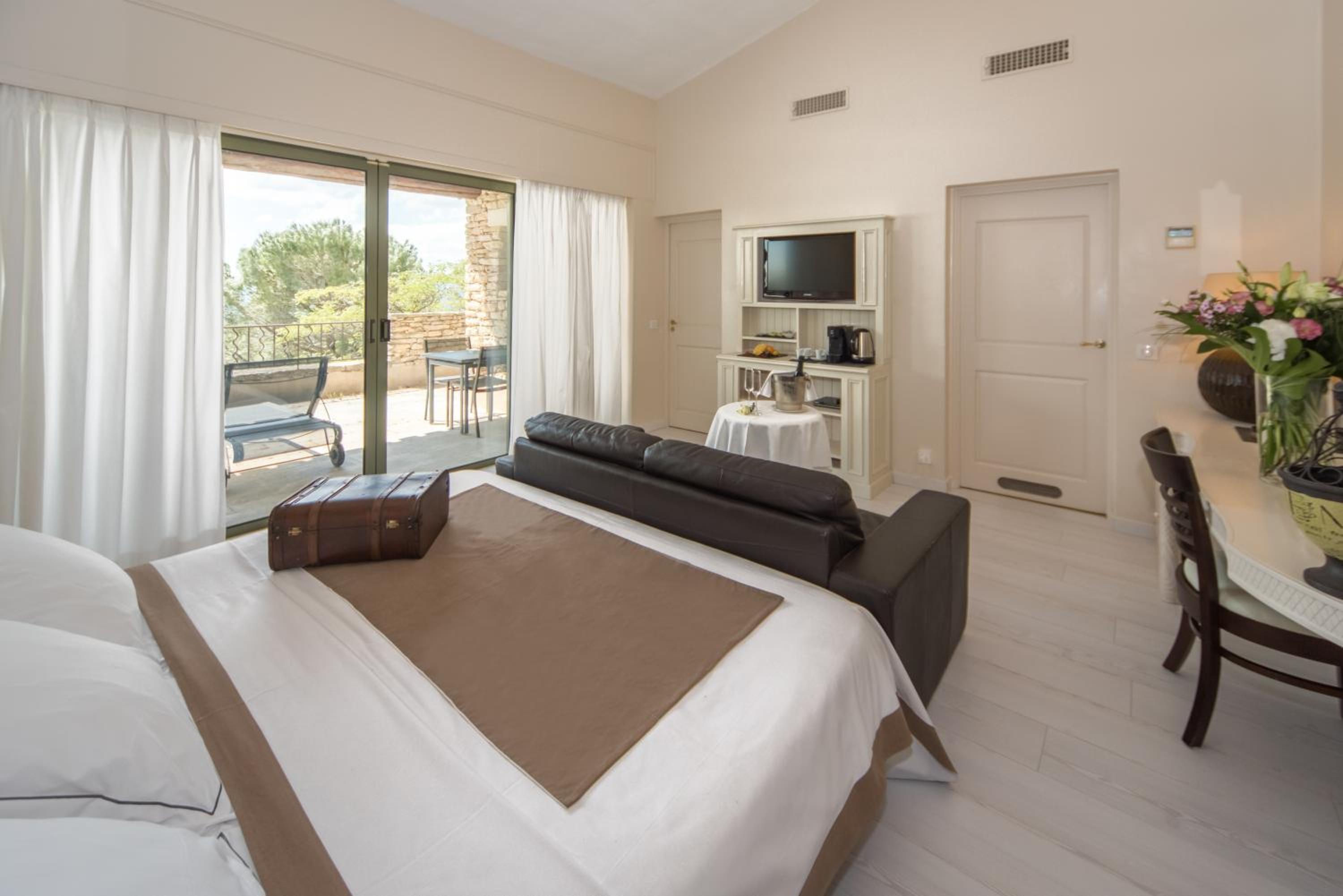 Suite Junior with Terrace