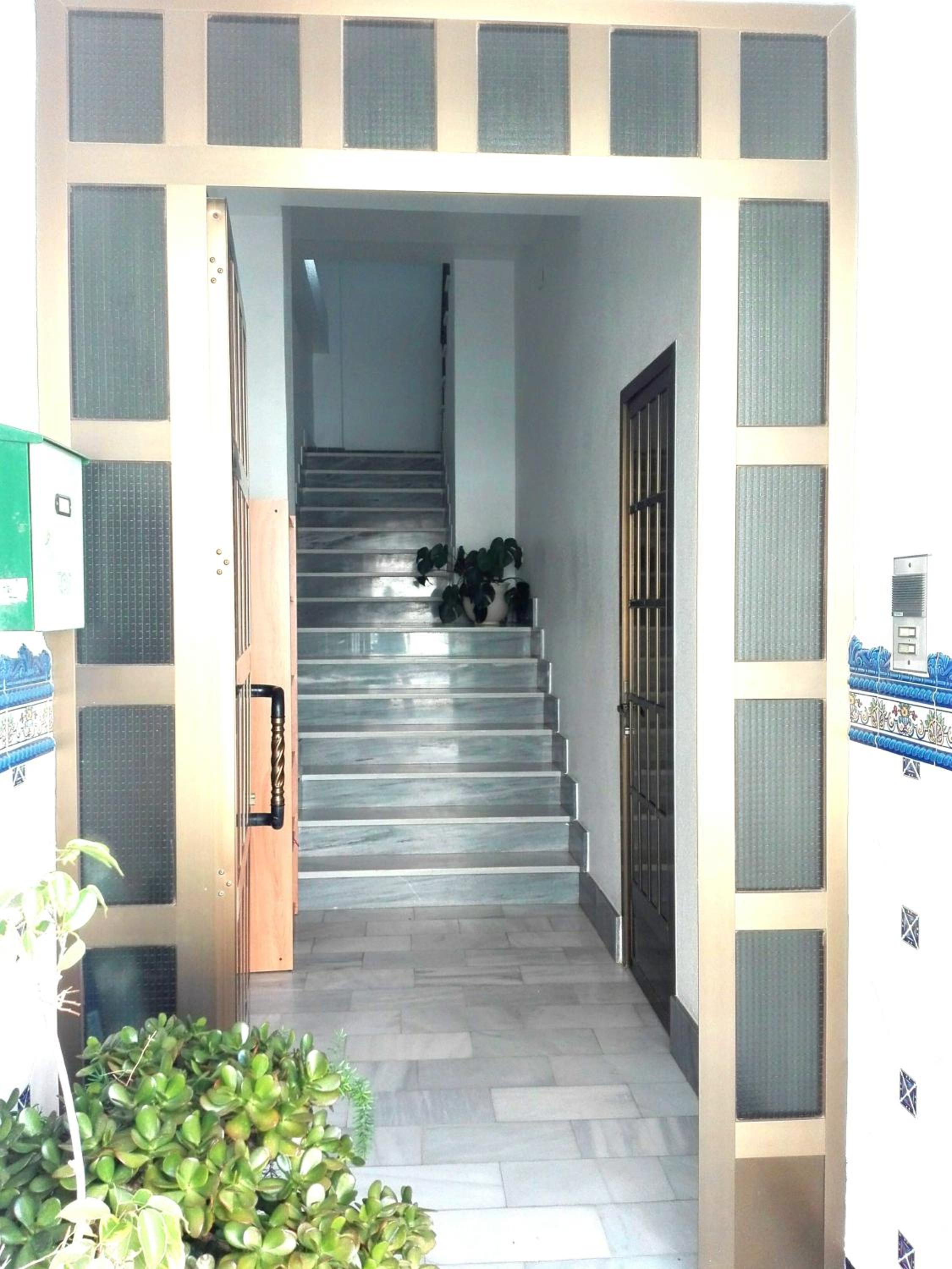 Four-Bedroom Apartment photo 2