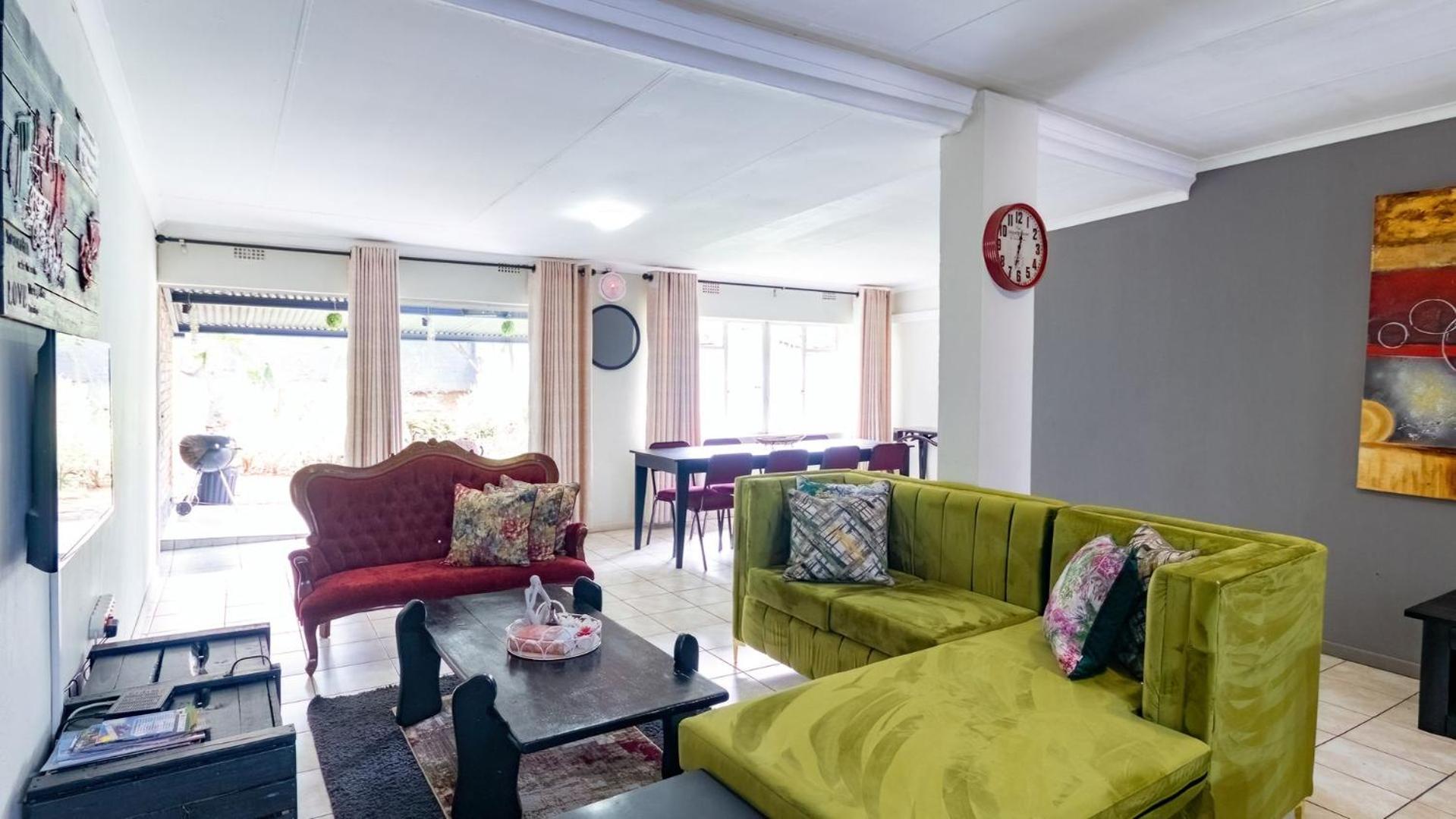 Apartment - Ground Floor - Photo 4