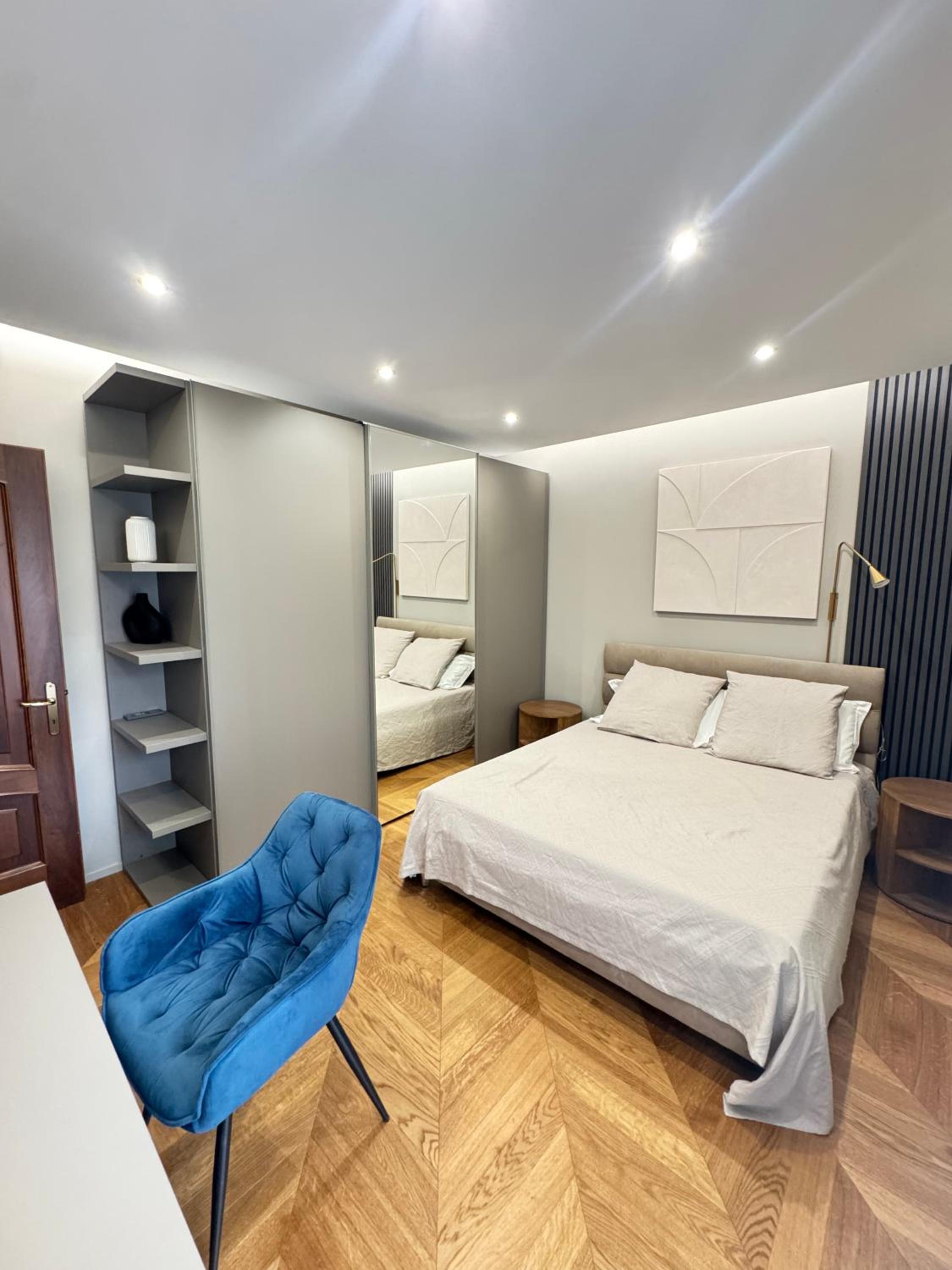 Two-Bedroom Deluxe Apartment with Balcony