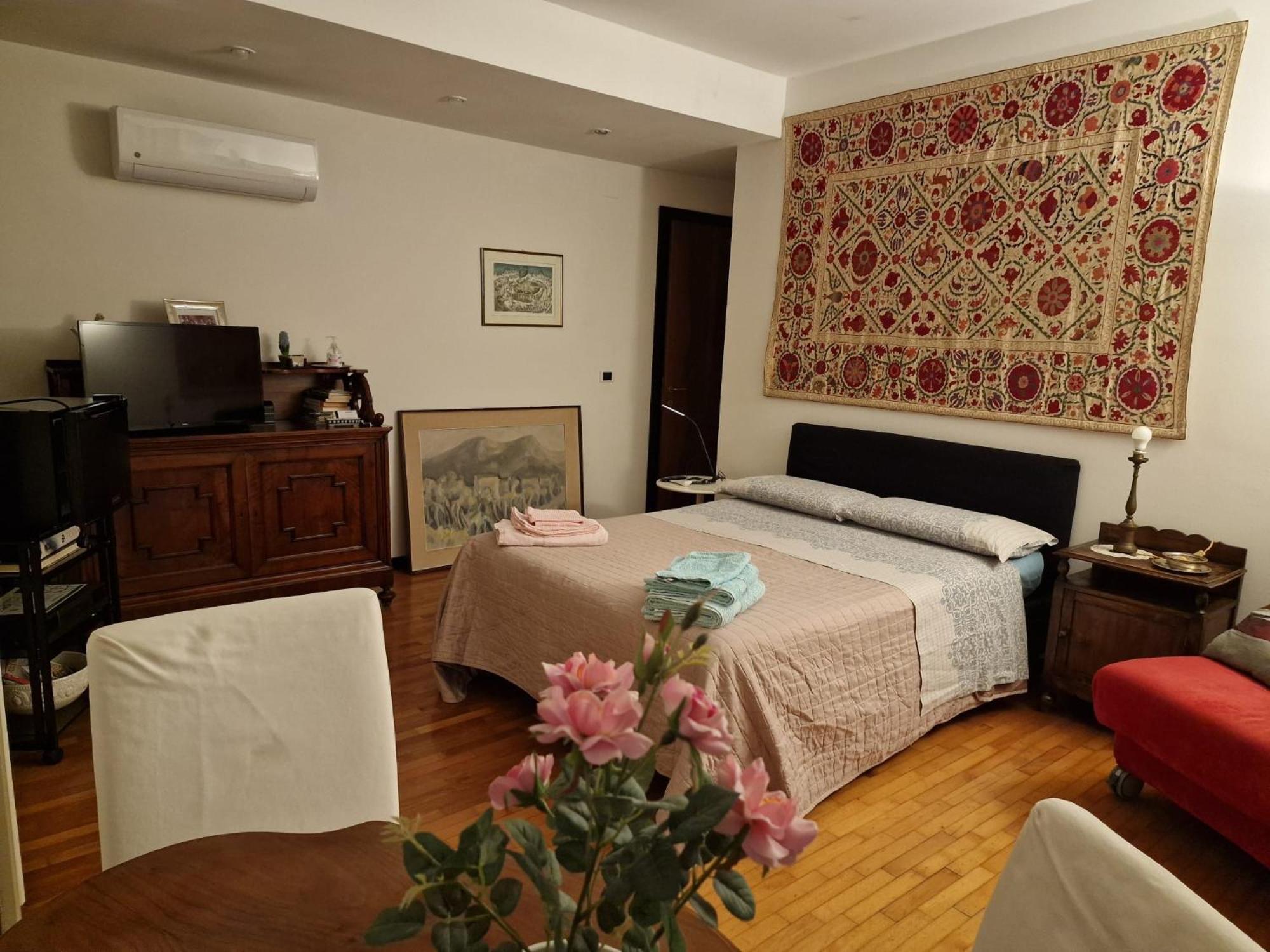 Large Double Room
