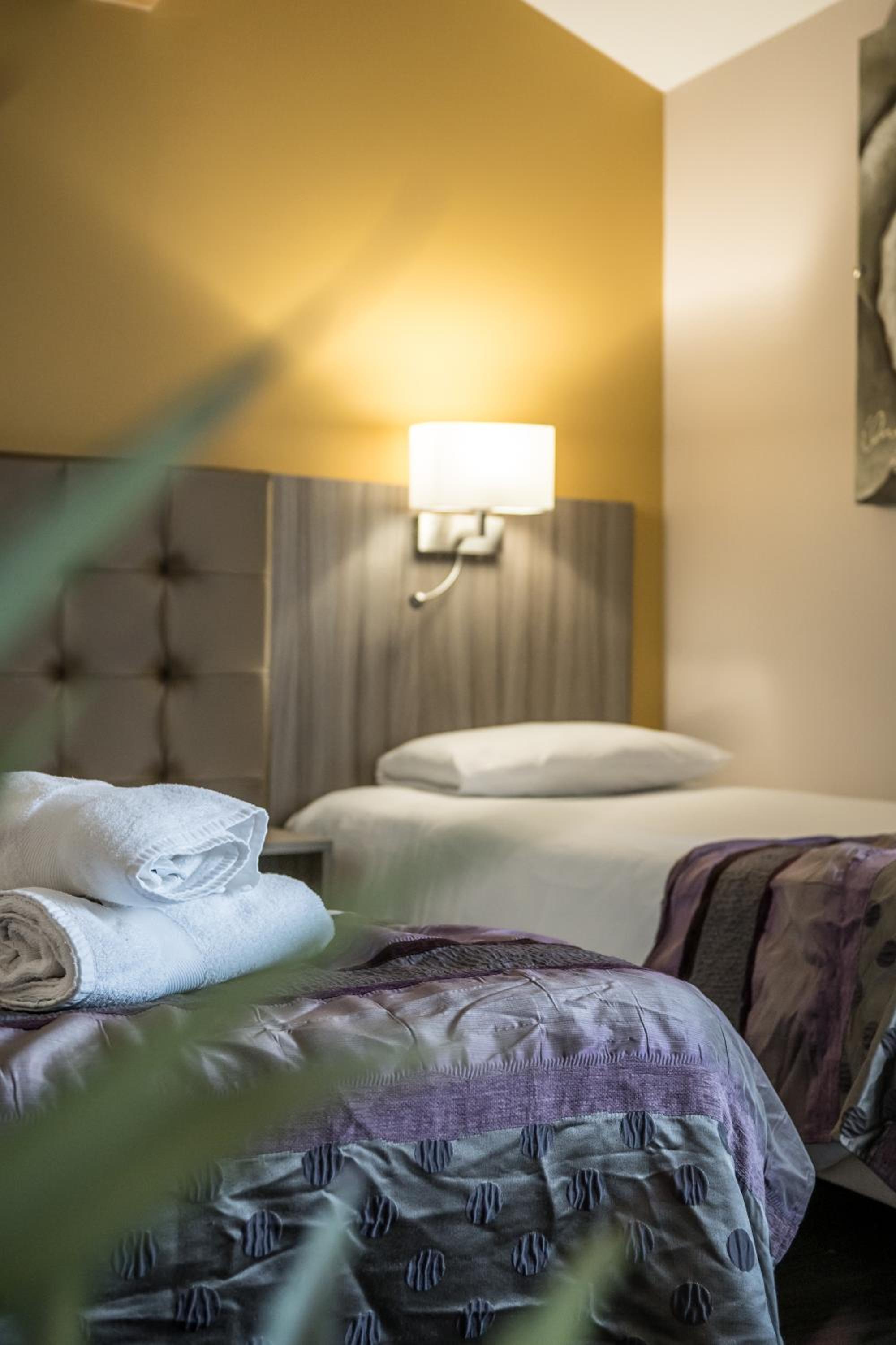 Standard Triple Room - Photo 5