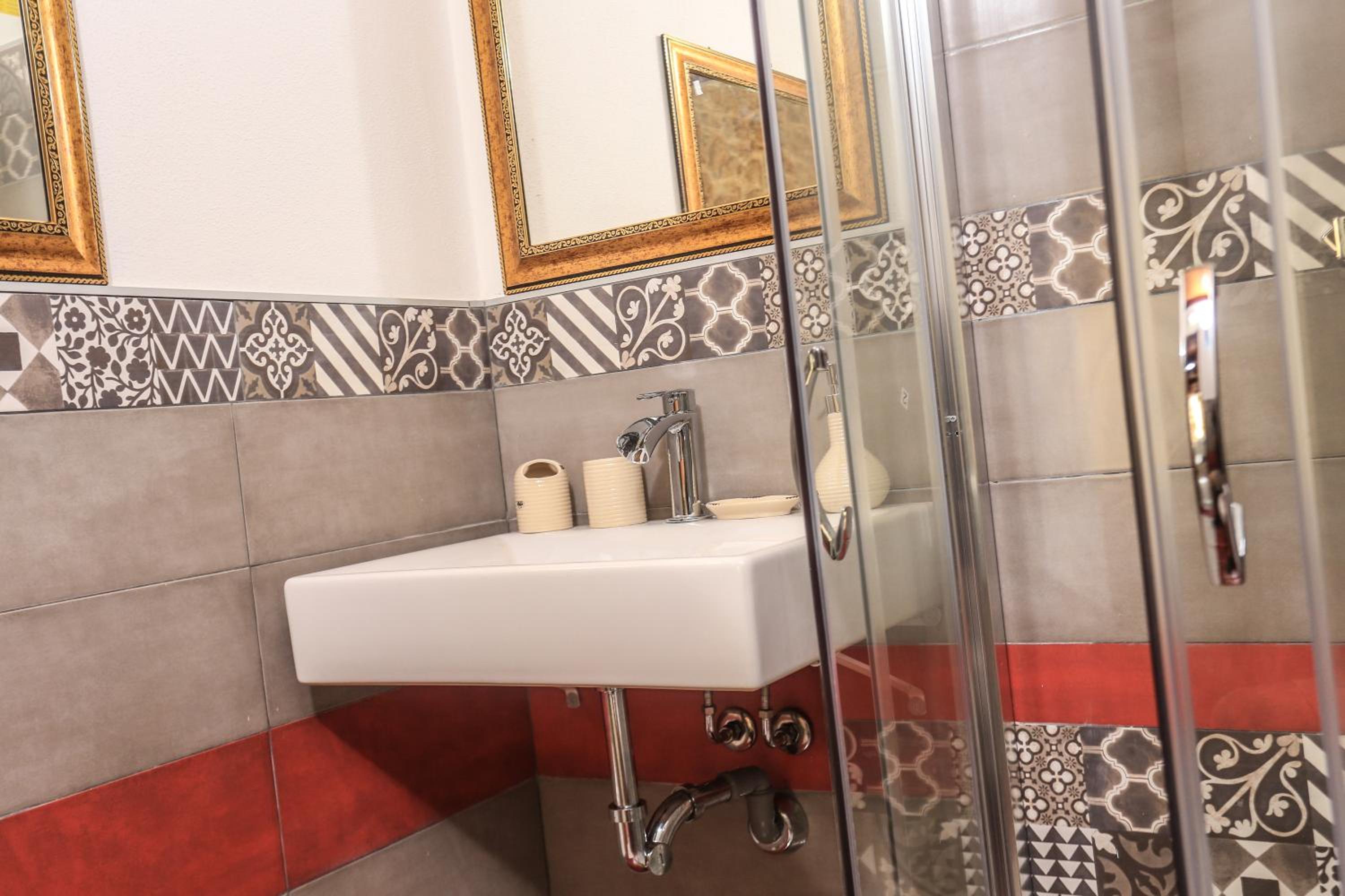 Prestige Suite photo 3