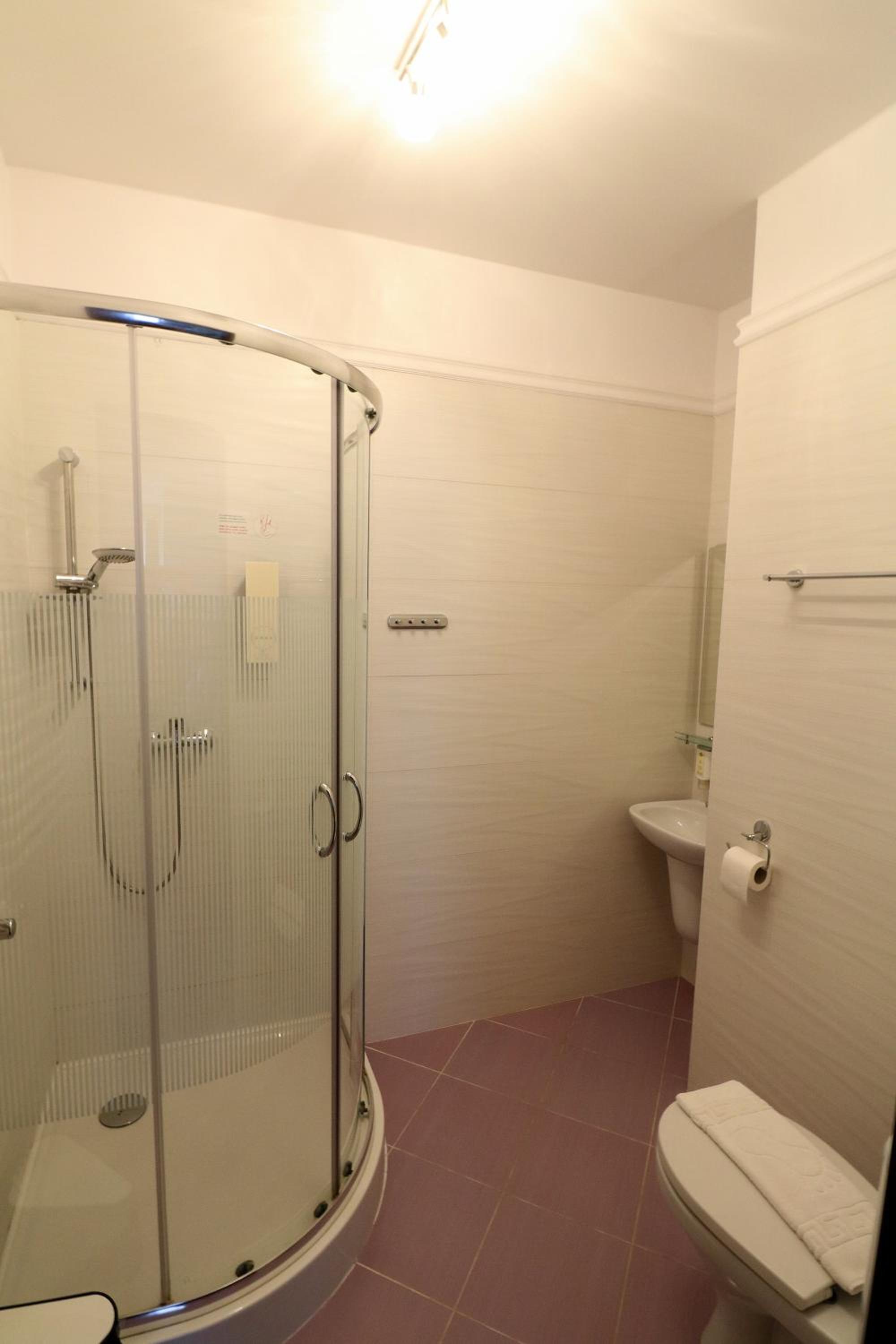 Triple Room - Photo 4