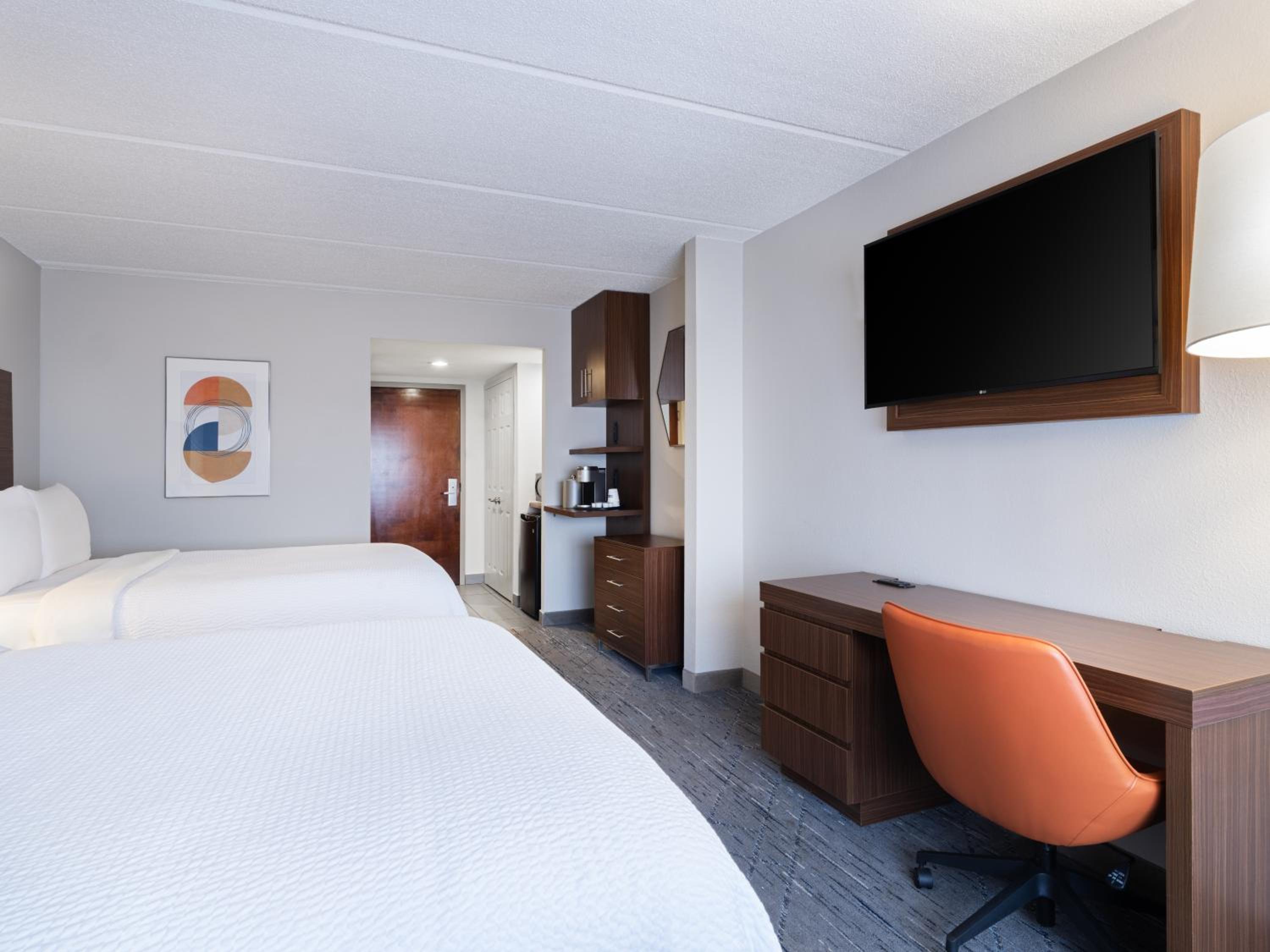 Standard Queen Room with Two Queen Beds - Photo 1