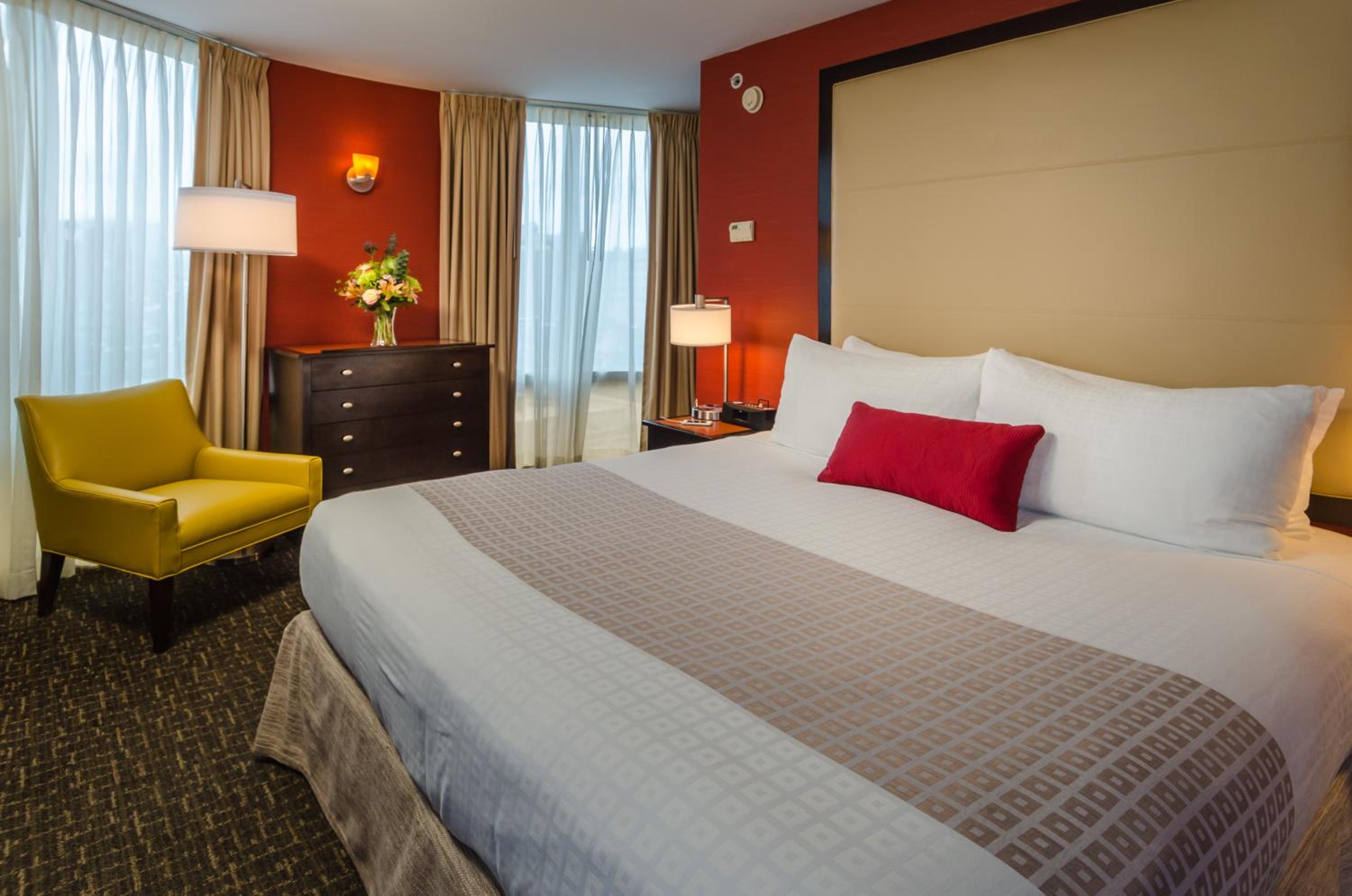 One-Bedroom Suite