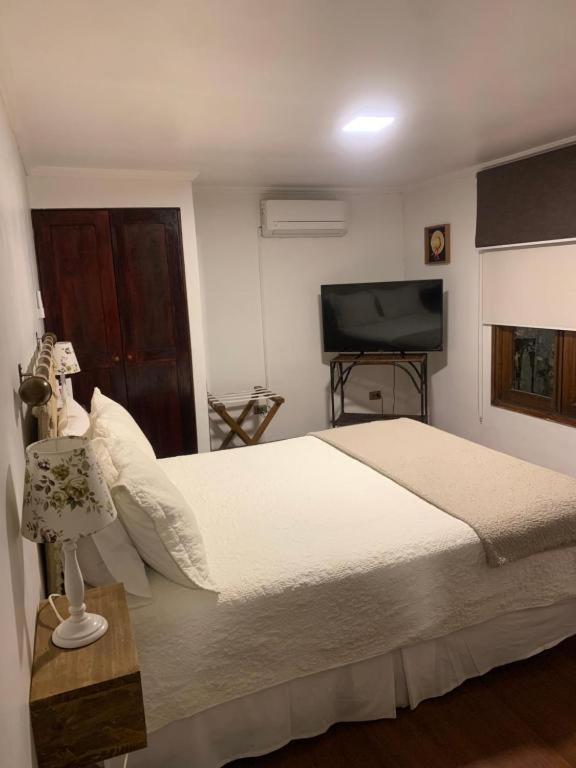 Large Double Room photo 2