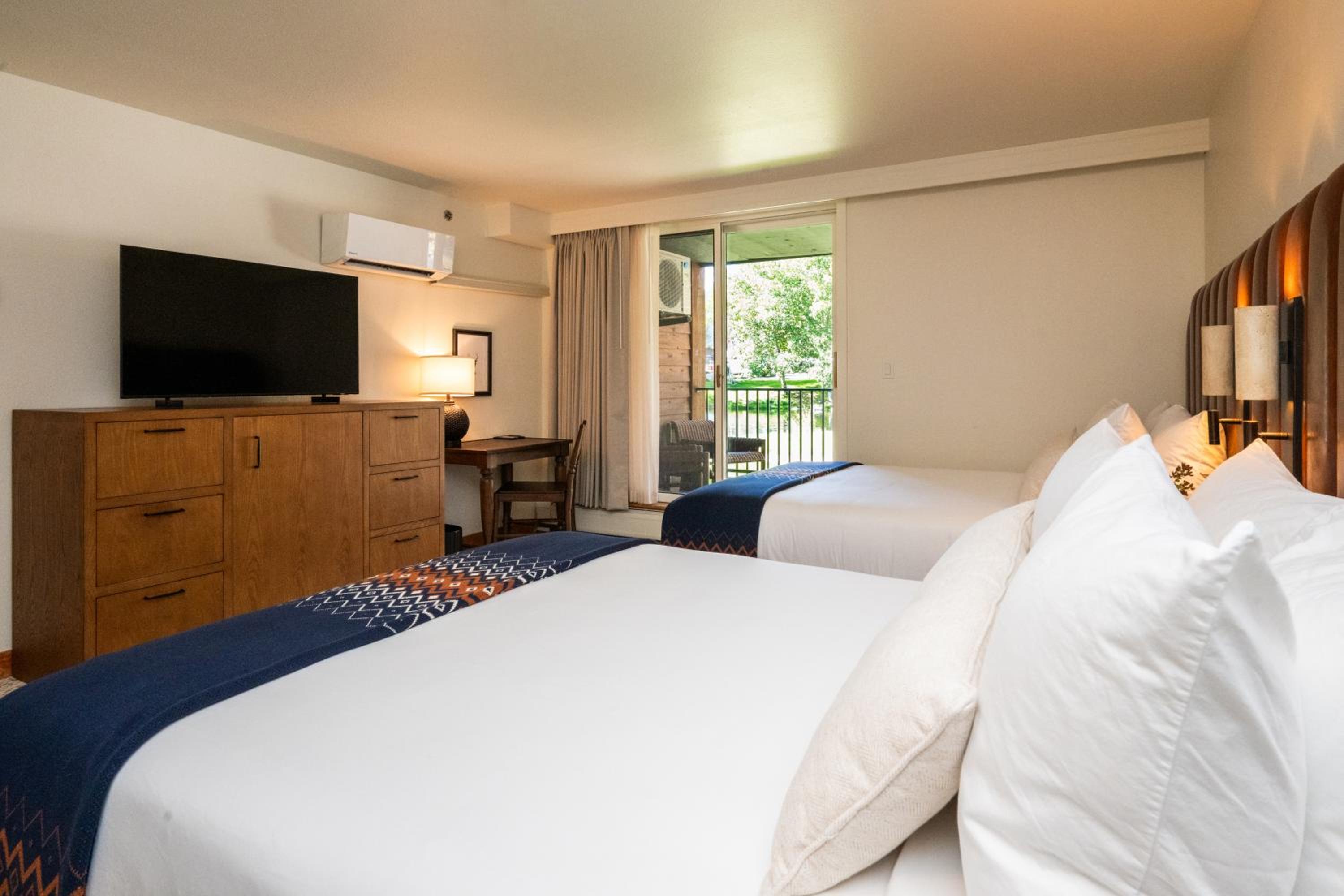 Standard Double Room photo 2