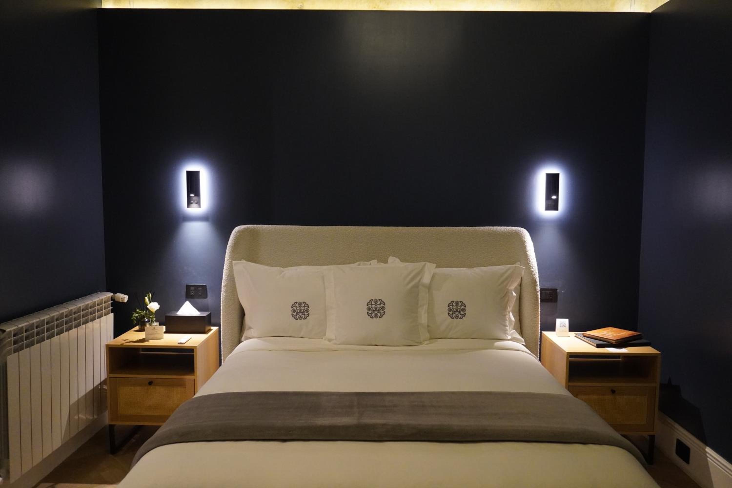 Deluxe Queen Room photo 1