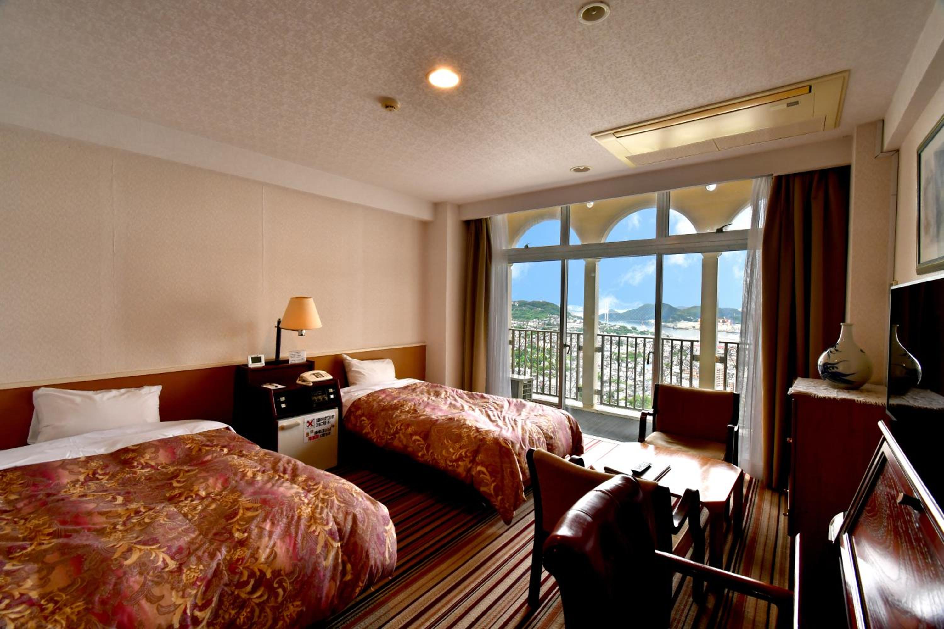 Twin Room with View