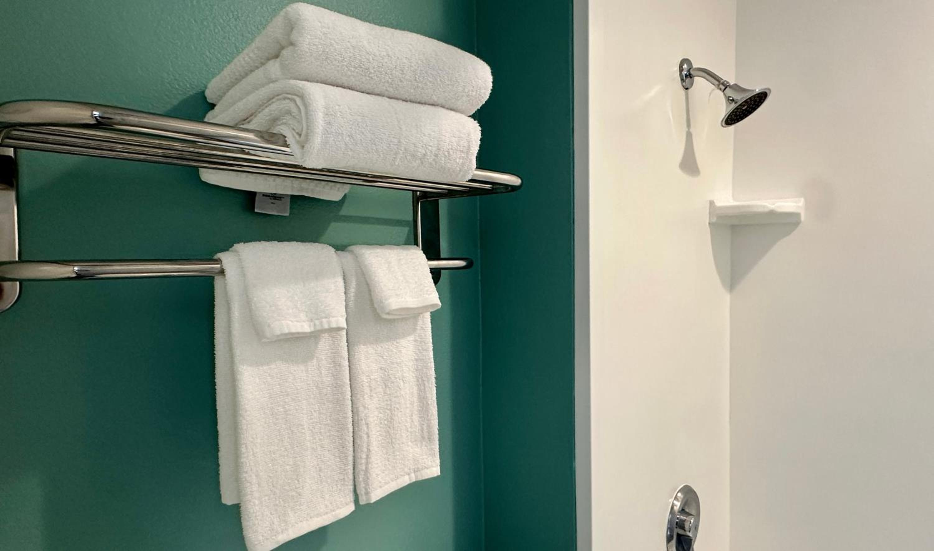 Superior Double Efficiency Suite- Non-Smoking - Photo 3