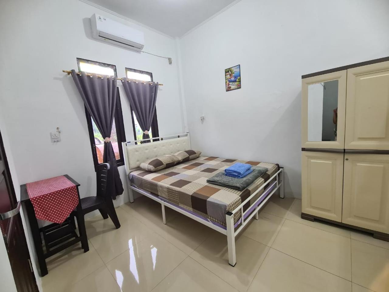 One-Bedroom House