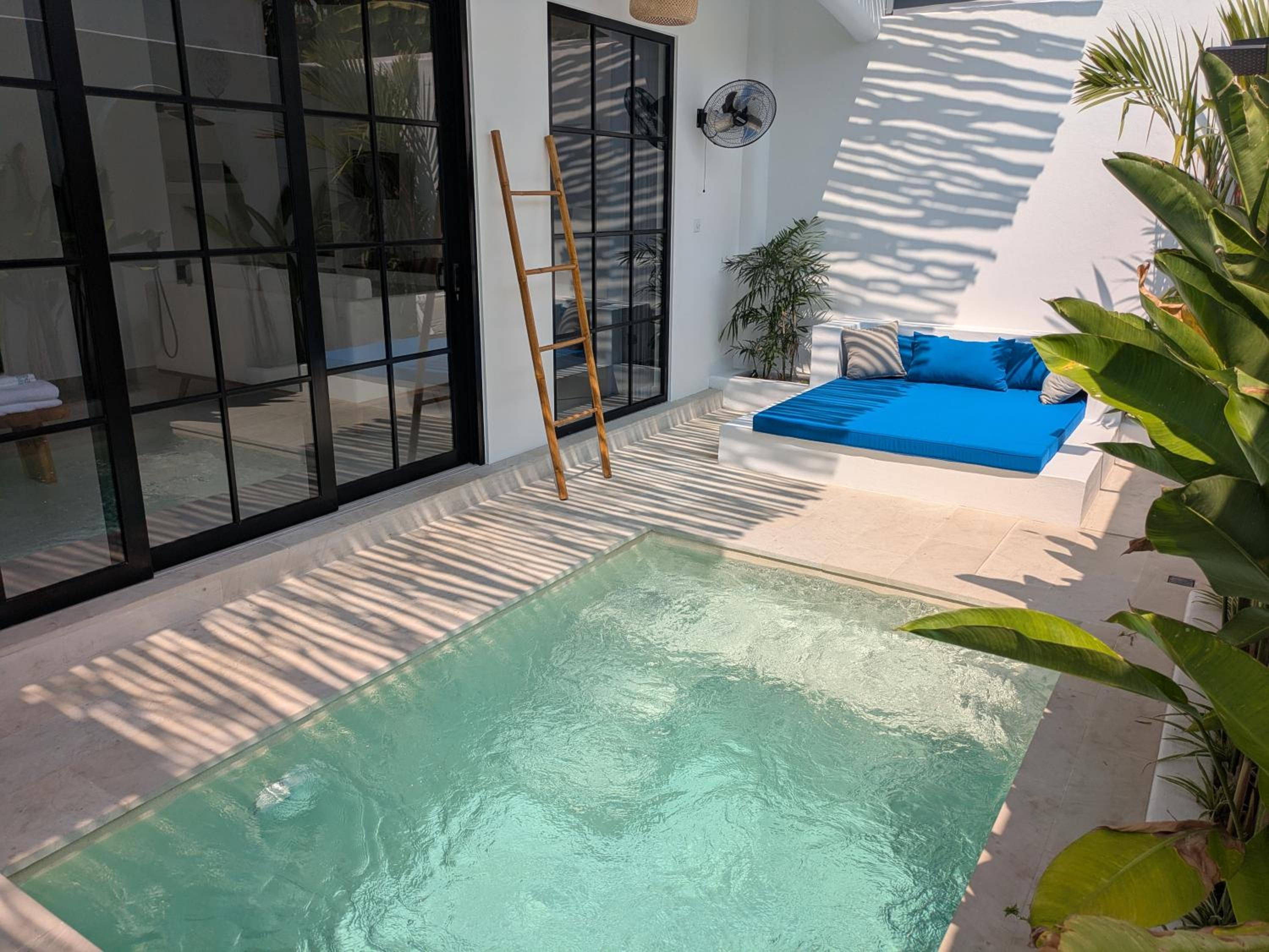 Villa with Private Pool photo 1