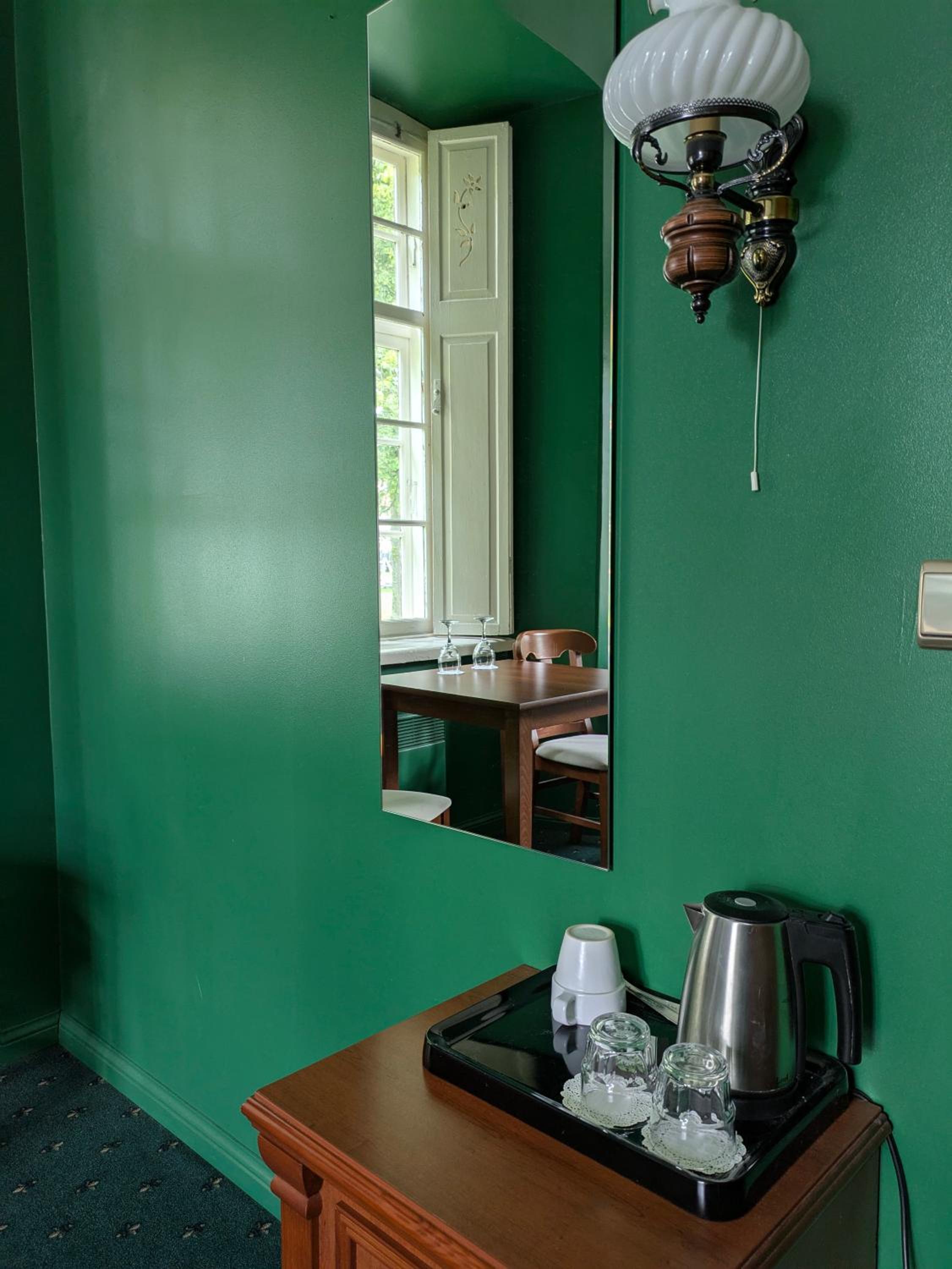 Deluxe Twin Room photo 3