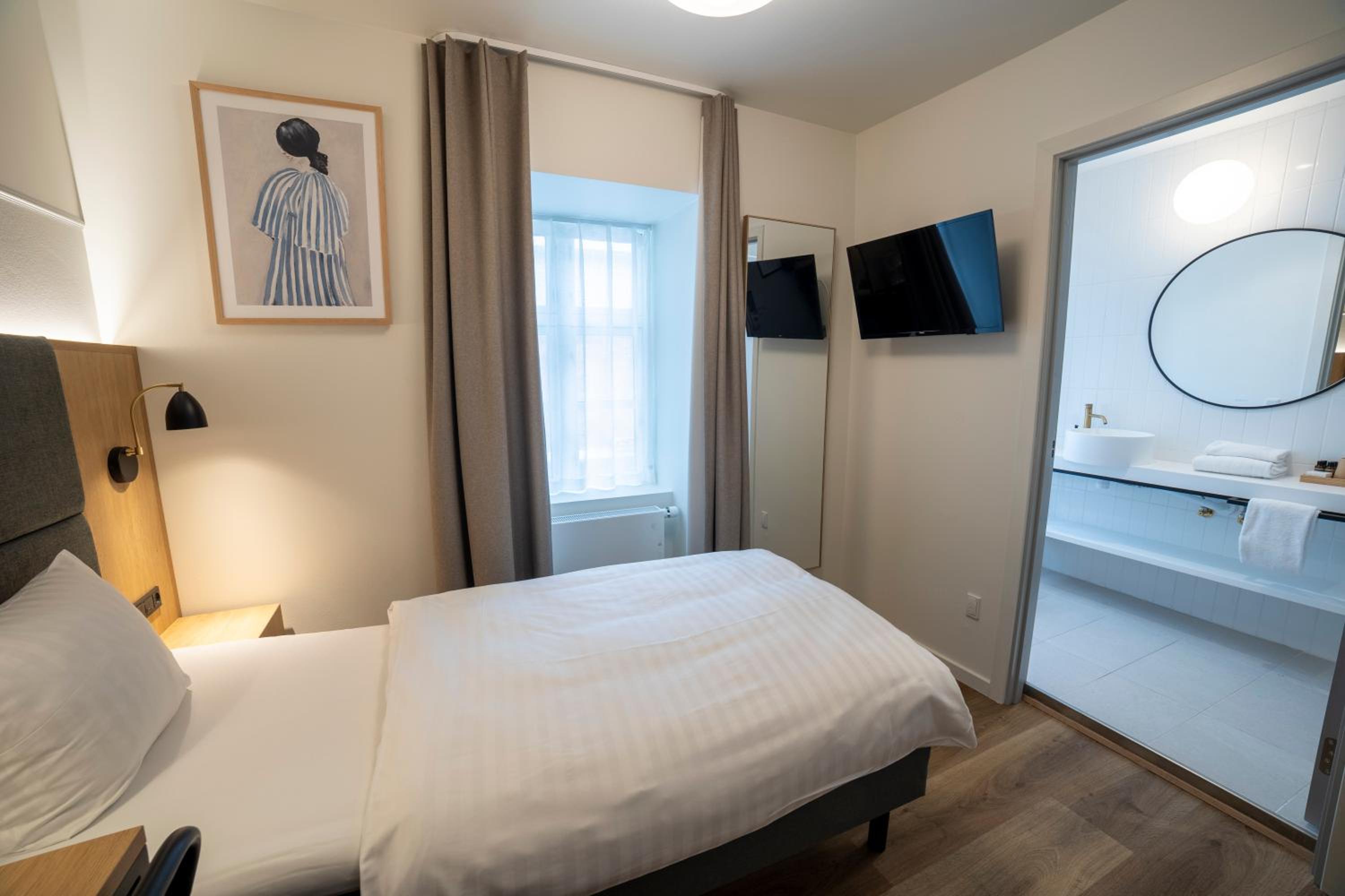 Standard Single Room photo 2