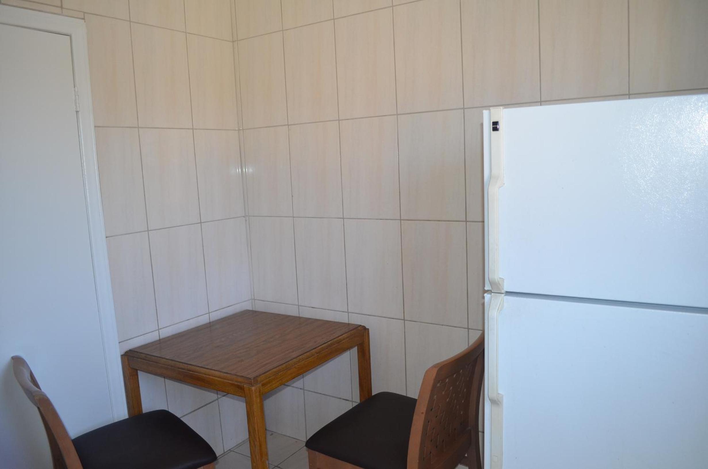 Deluxe King Room with Kitchenette - Nonsmoking  - Photo 4
