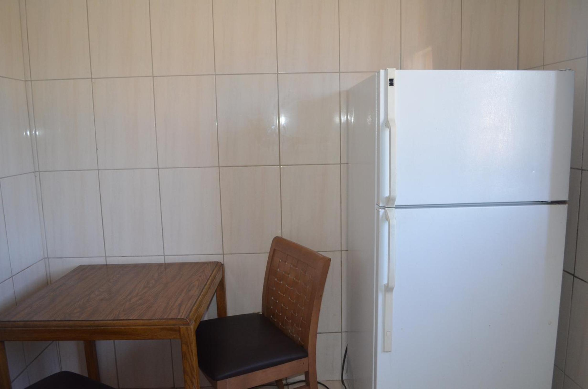 Deluxe King Room with Kitchenette - Nonsmoking  - Photo 2