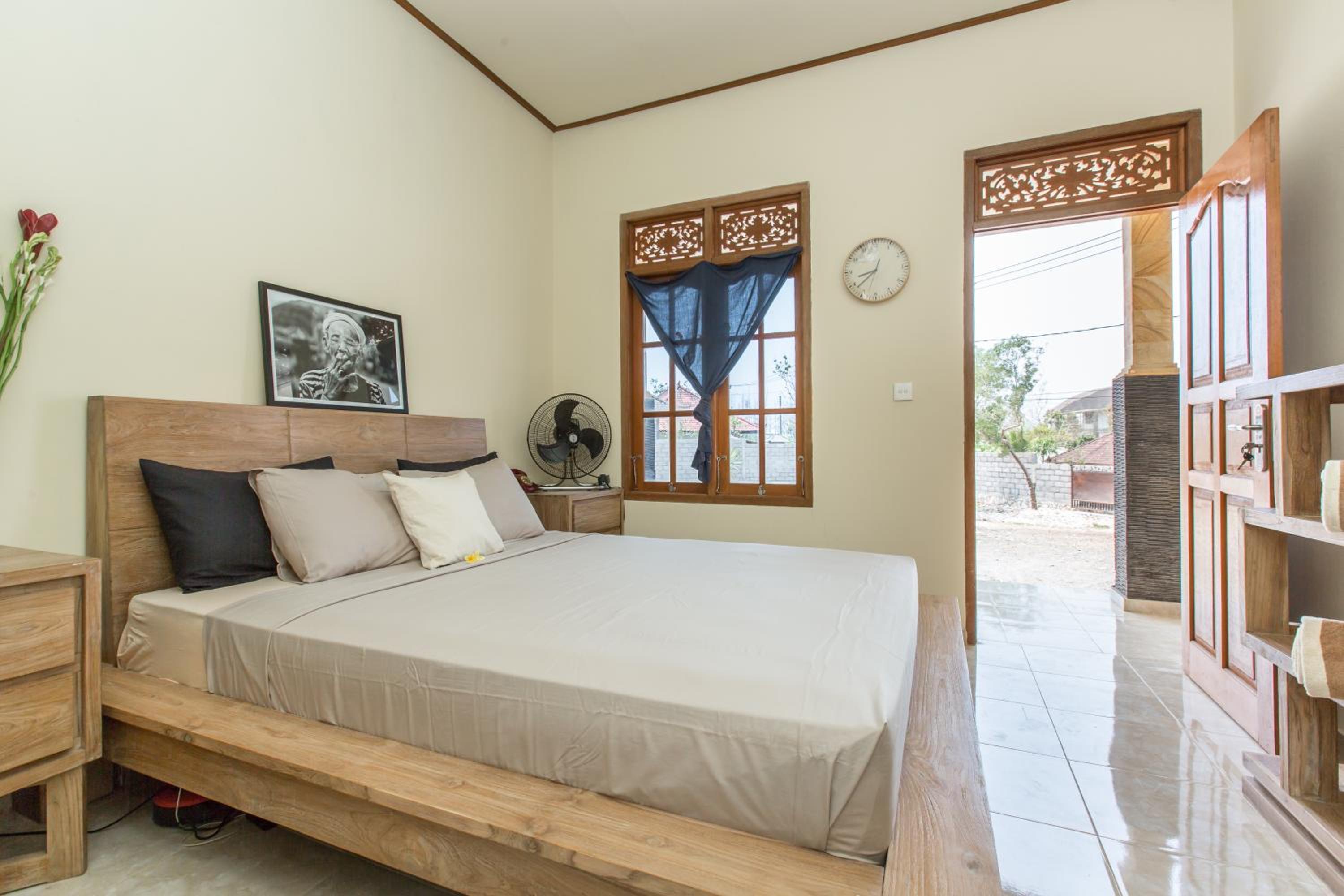 Double Room with Garden View - Photo 3