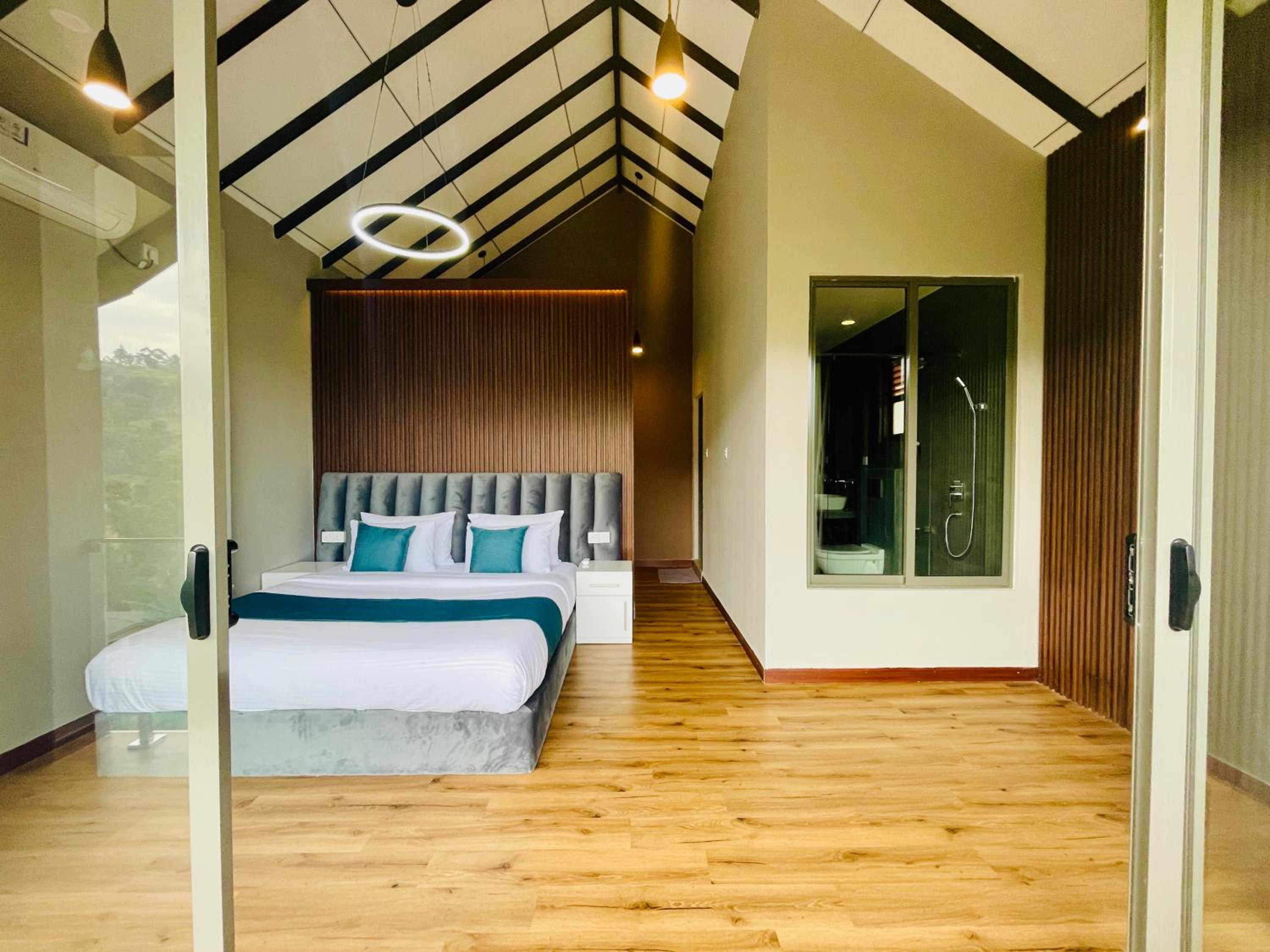 Superior Double Room with Balcony photo 1
