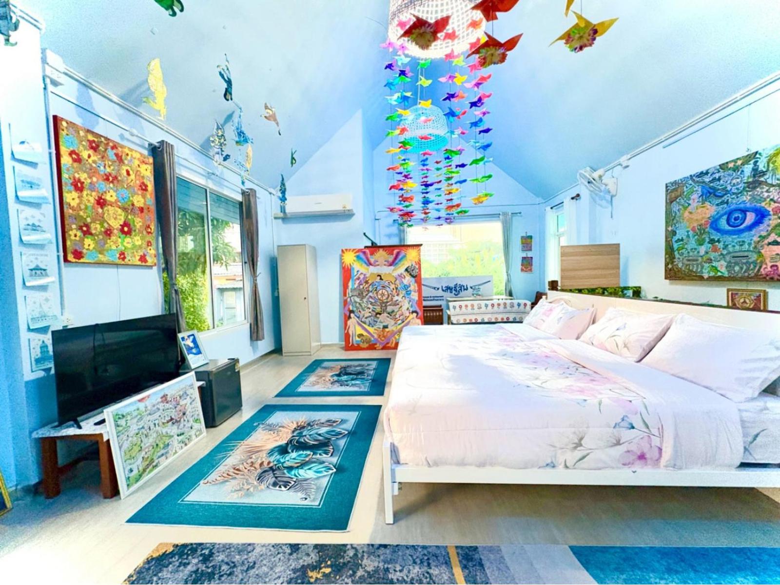 One-Bedroom House photo 1