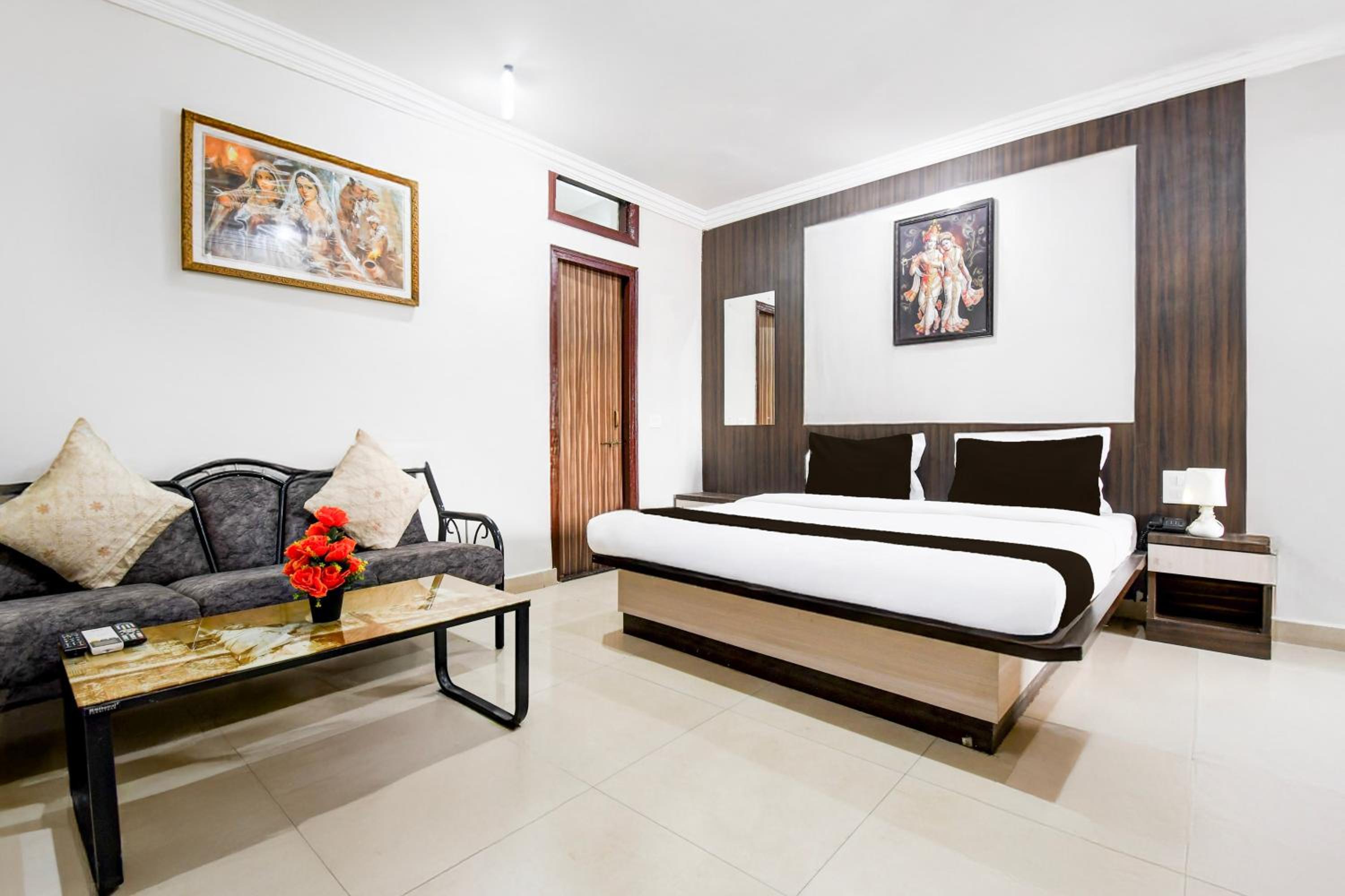 Small Single Room
