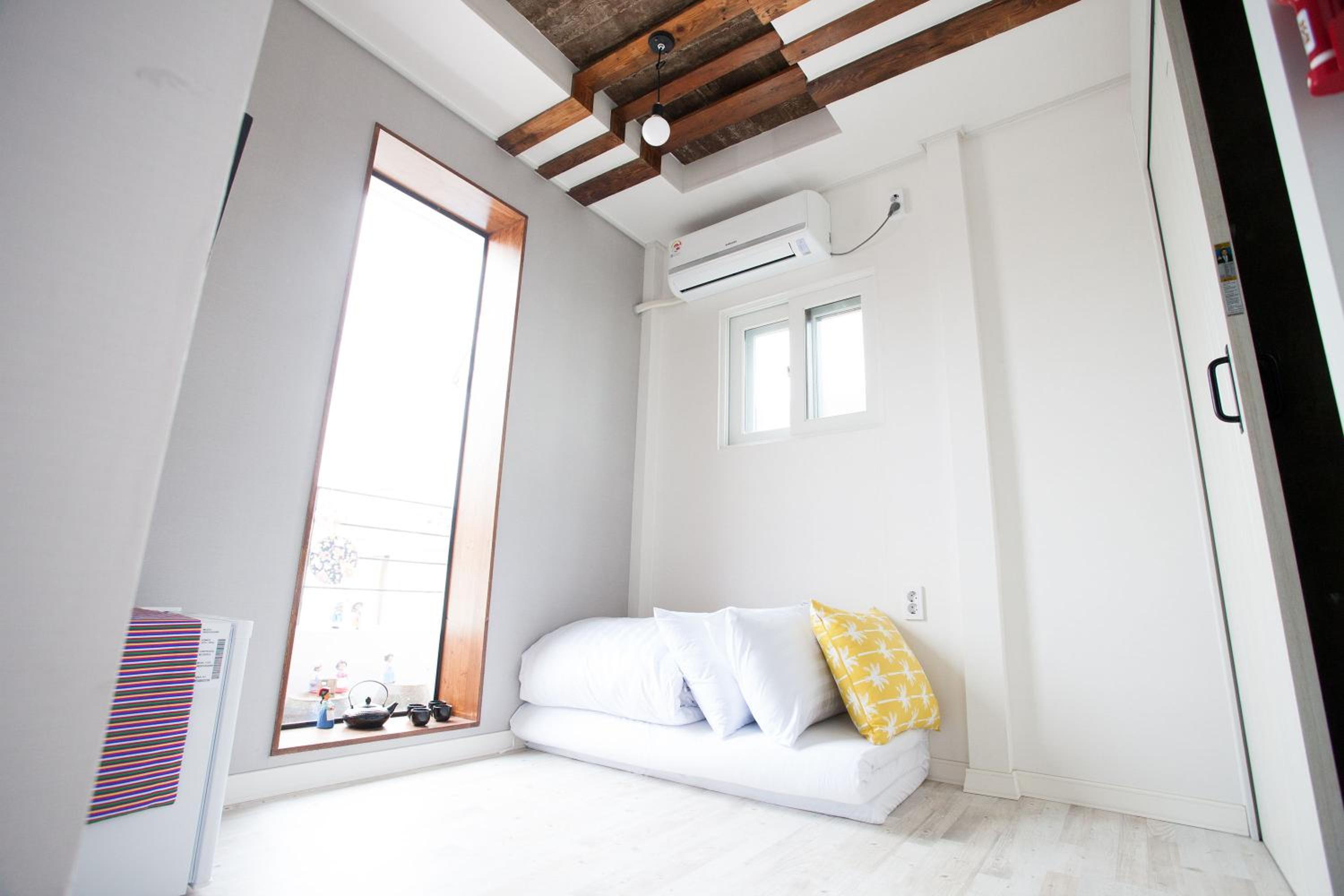 Double Room - Photo 2
