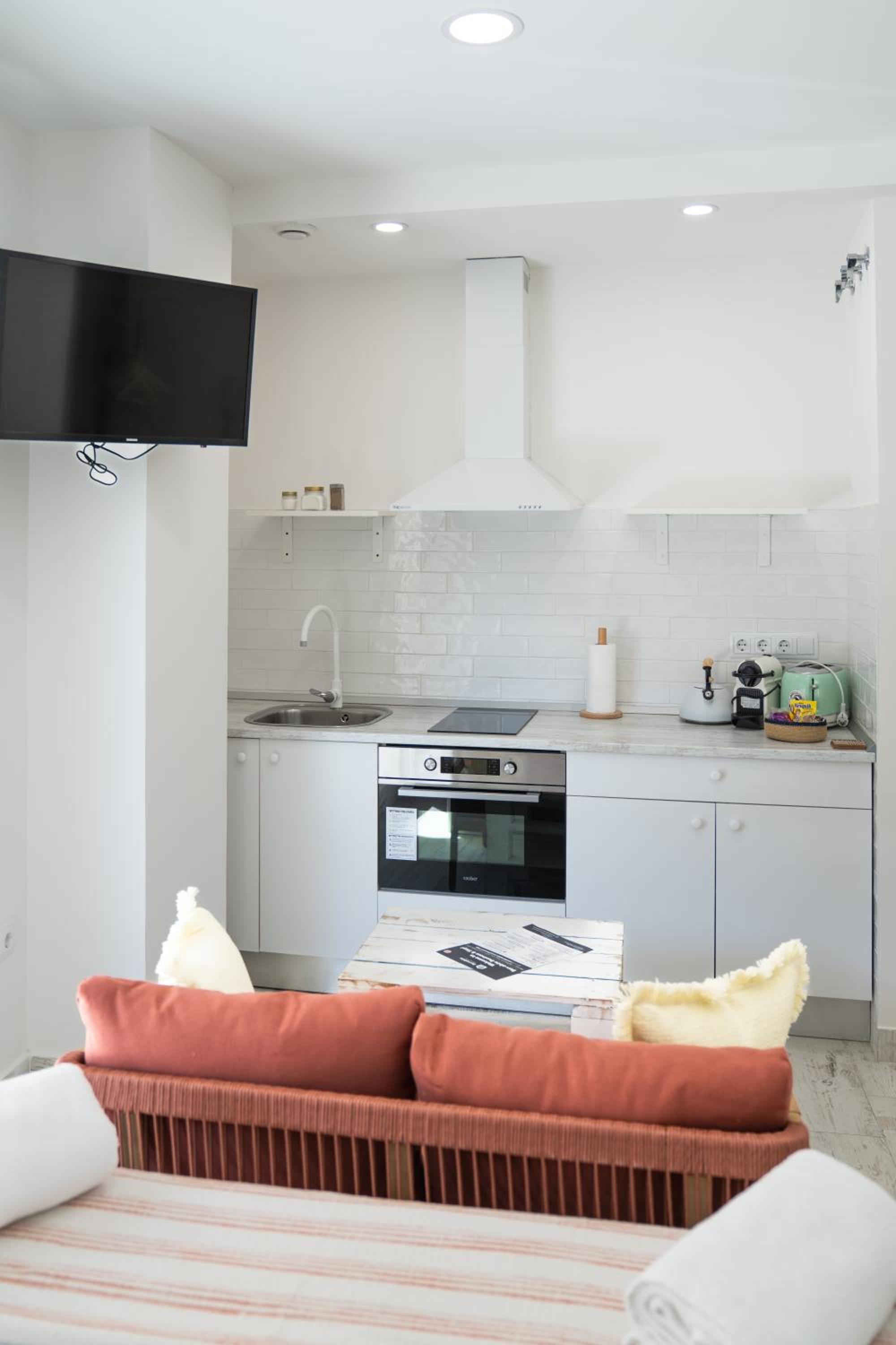 Apartment photo 2