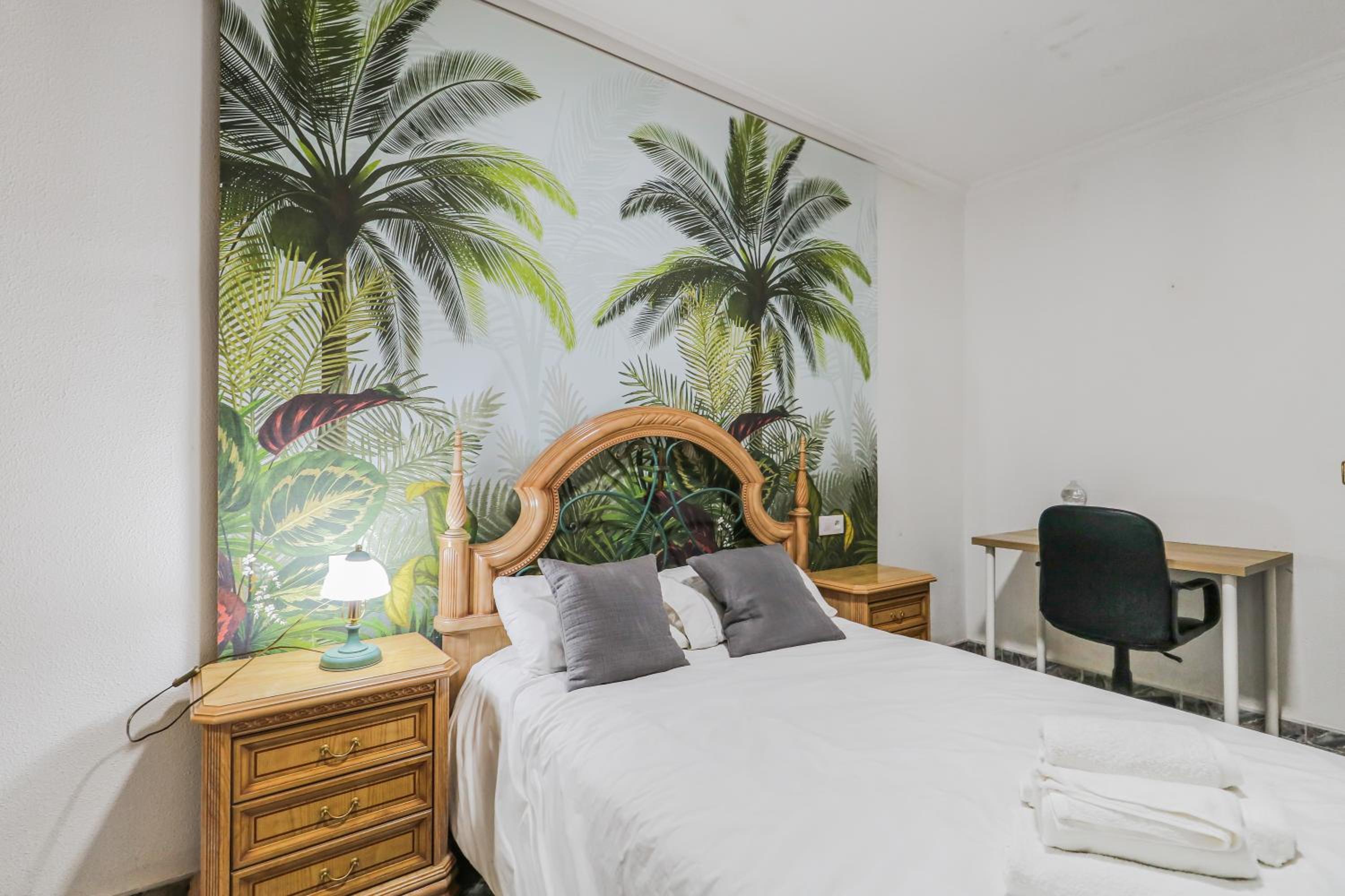 Double Room with Shared Bathroom
