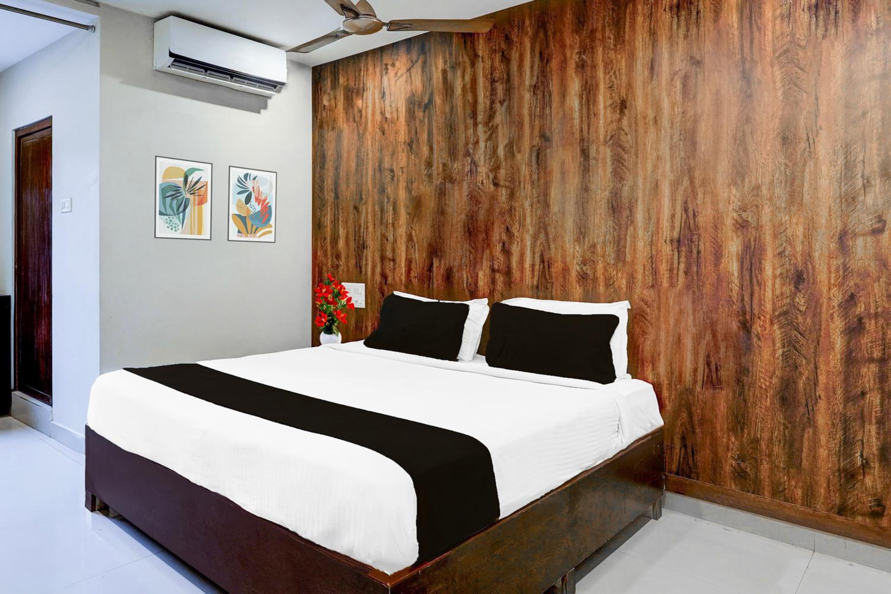 Standard Double Room photo 1