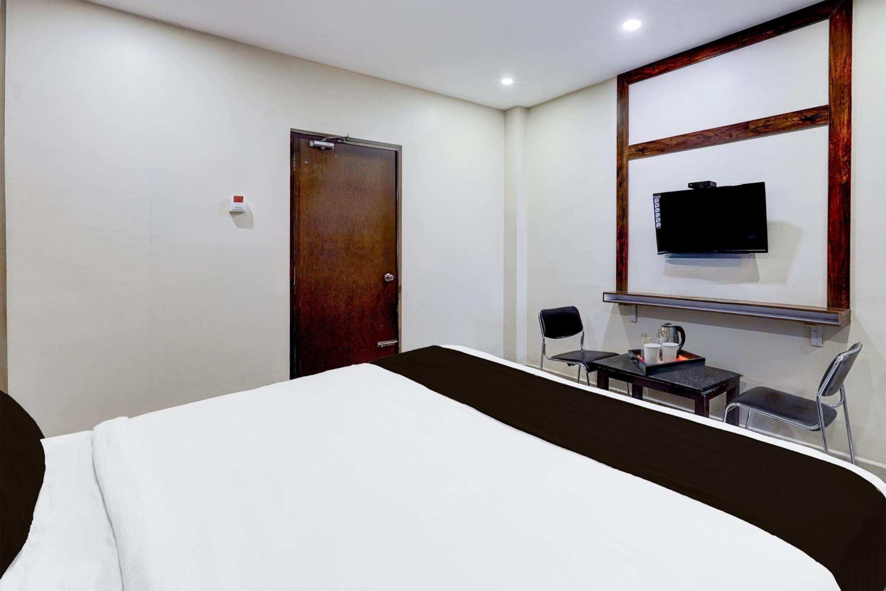Classic Triple Room photo 3