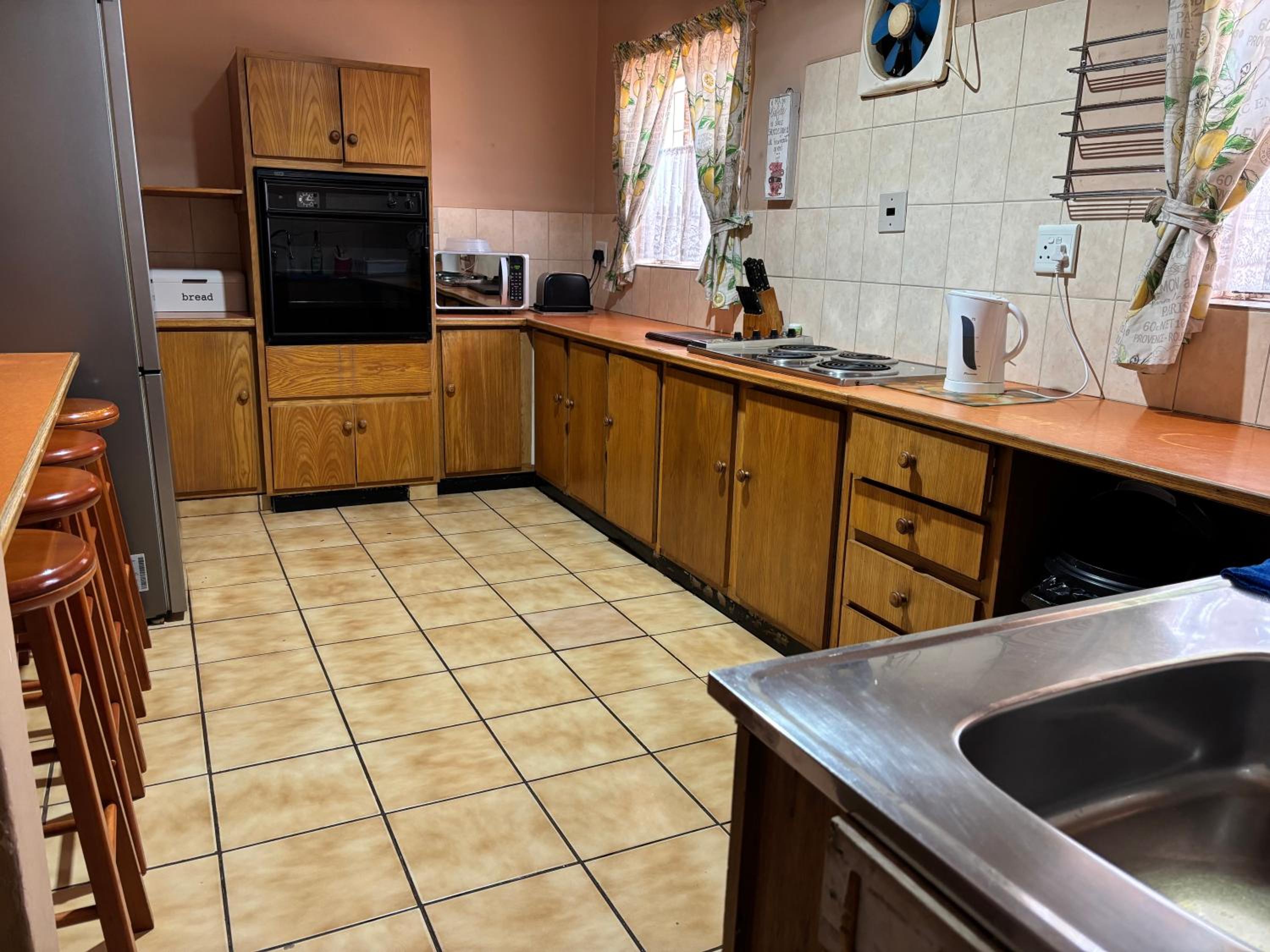 Budget Double or Twin Room - Photo 3
