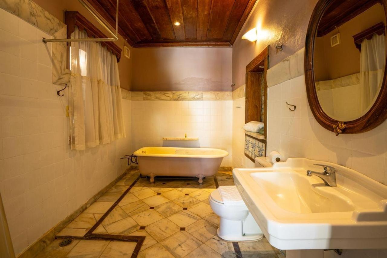 Deluxe Quadruple Room photo 3