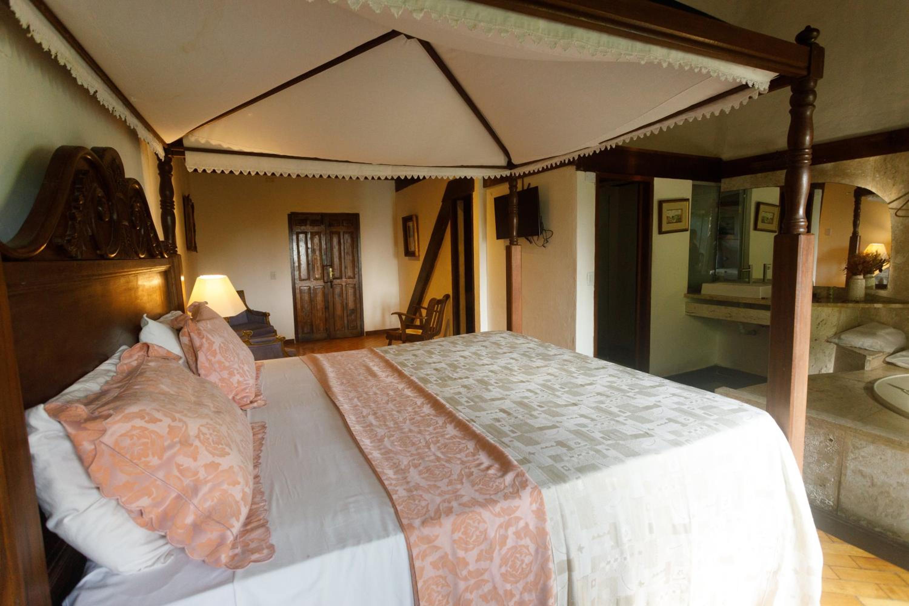 King Room with Spa Bath photo 3